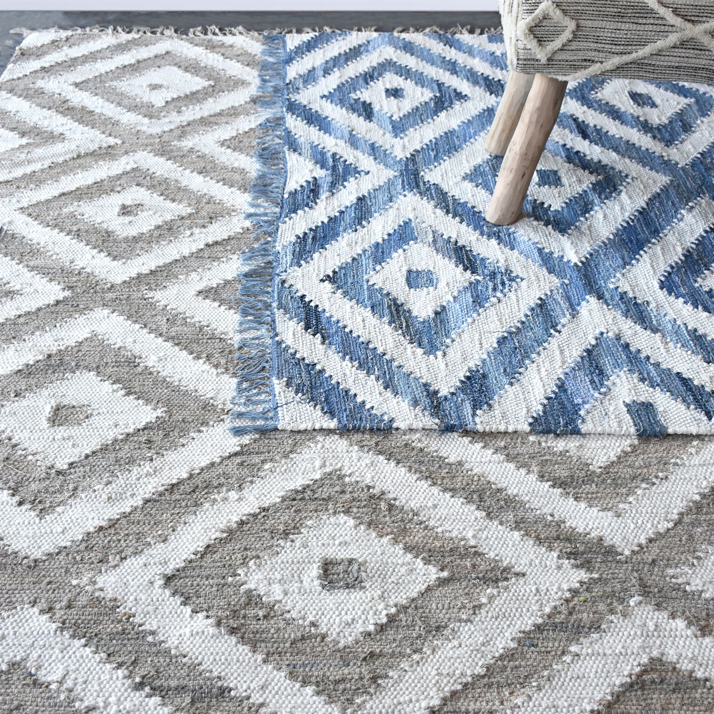 Area Rug, Bedroom Rug, Living Room Rug, Living Area Rug, Indian Rug, Office Carpet, Office Rug, Shop Rug Online, Denim, Recycled Fabric, Blue, Pitloom, Flat Weave, diamond 