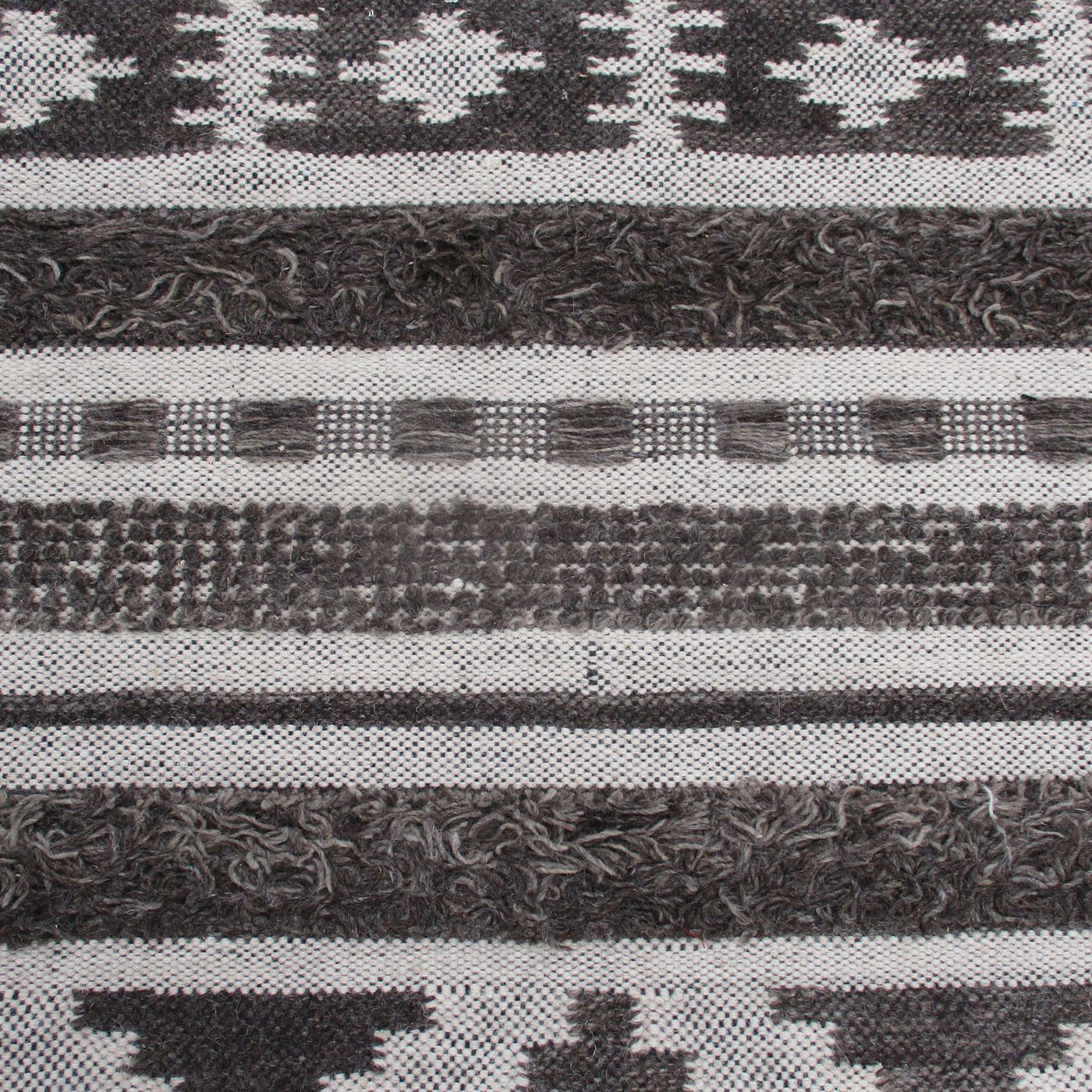 Area Rug, Bedroom Rug, Living Room Rug, Living Area Rug, Indian Rug, Office Carpet, Office Rug, Shop Rug Online, Wool, Charcoal, Natural White, Pitloom, Cut And Loop, intricate