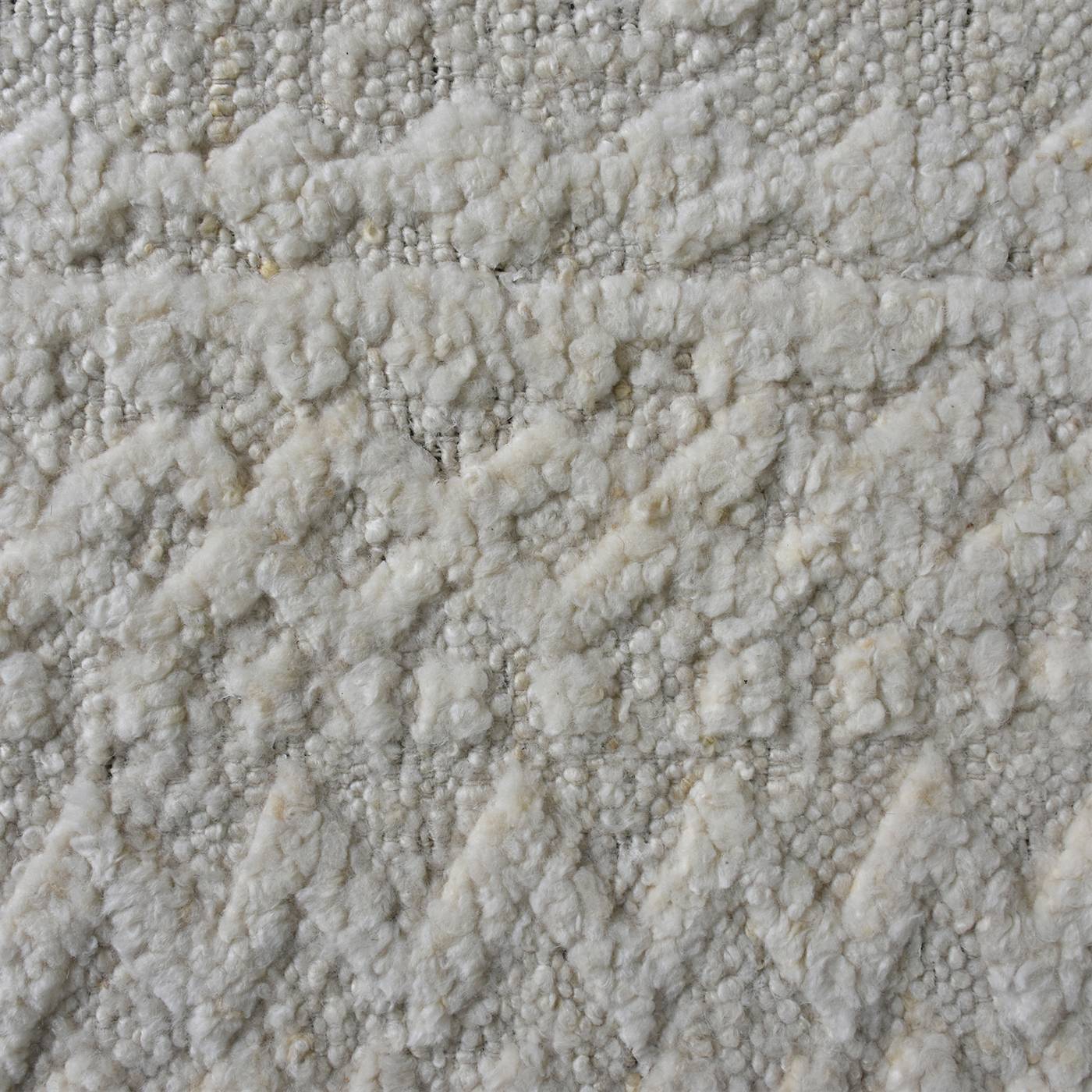 Area Rug, Bedroom Rug, Living Room Rug, Living Area Rug, Indian Rug, Office Carpet, Office Rug, Shop Rug Online, Natural White, Nz Wool , Hand Knotted , Handknotted, All Cut, Intricate