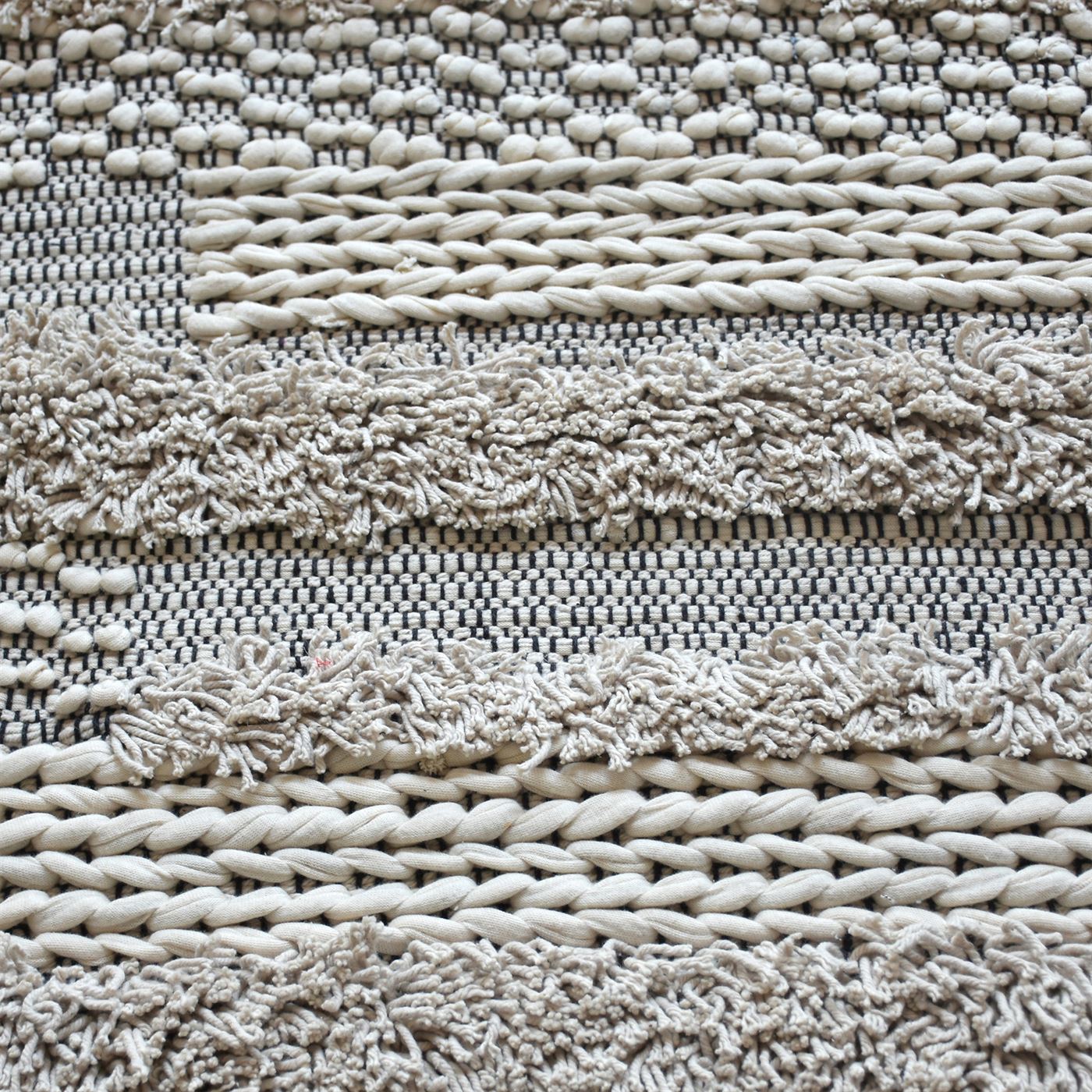Area Rug, Bedroom Rug, Living Room Rug, Living Area Rug, Indian Rug, Office Carpet, Office Rug, Shop Rug Online, Cotton, Rag, Natural White, Pitloom, Cut And Loop, textured