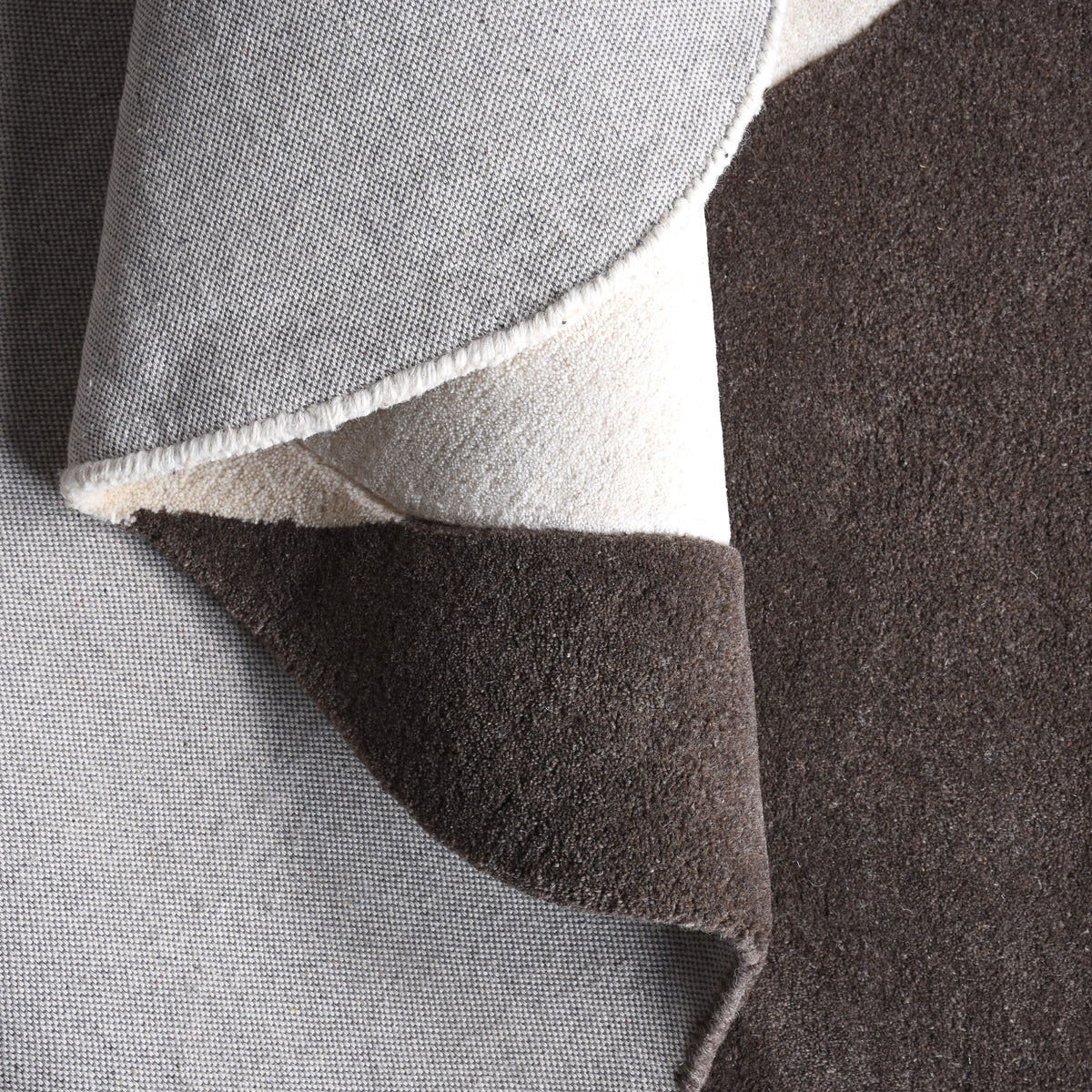 AMPARO RUG - WOOL - HANDTUFTED - IVORY/NATURAL