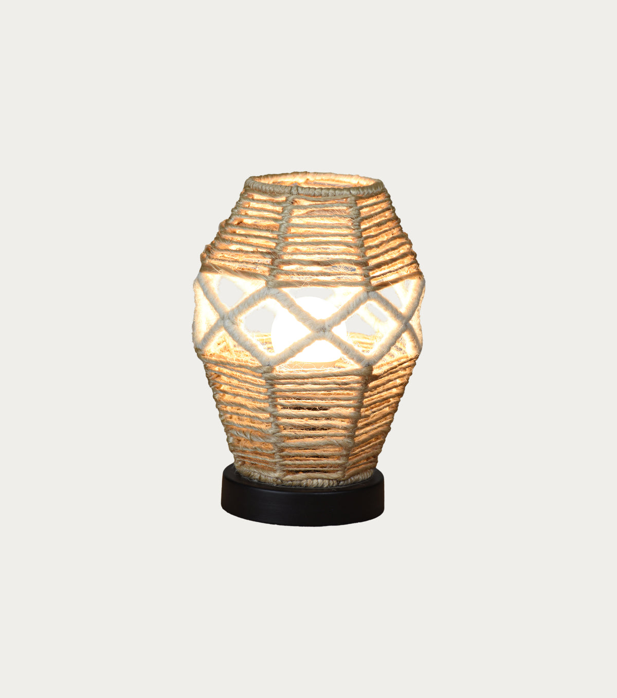 BLUFIN LAMP - NATURAL/IVORY - HAND MADE - JUTE/WOOL