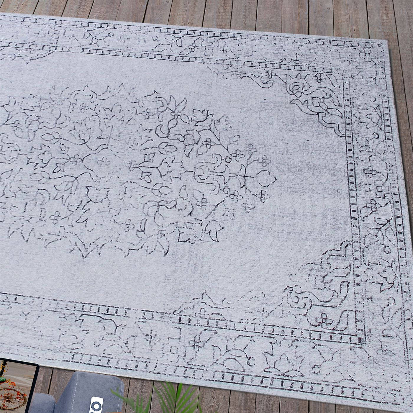 Area Rug, Bedroom Rug, Living Room Rug, Living Area Rug, Indian Rug, Office Carpet, Office Rug, Shop Rug Online, Cotton Chenille, Natural White, Charcoal, Jaquard Durry, Flat Weave, floral