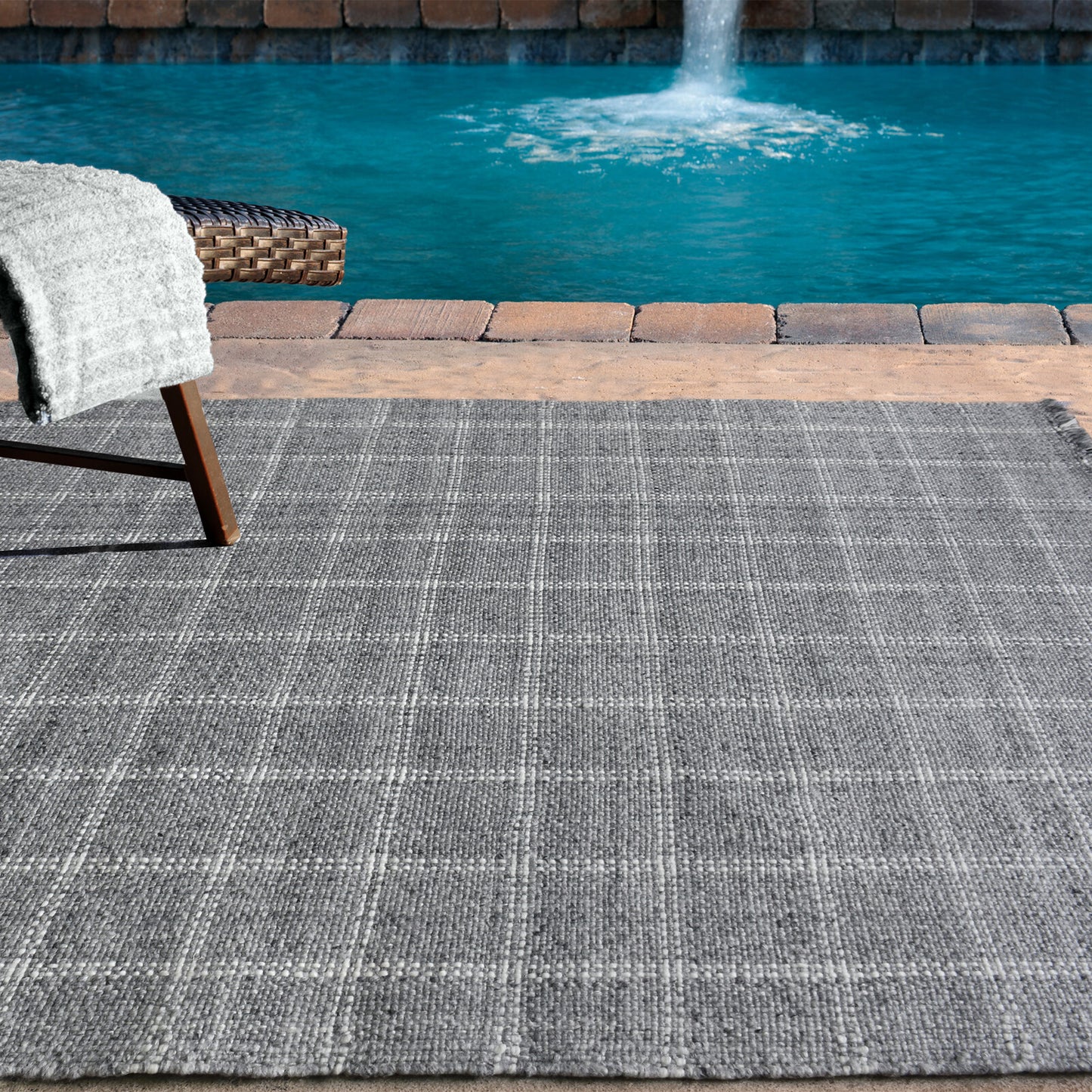 COMBURG RUG - PET - GREY/IVORY