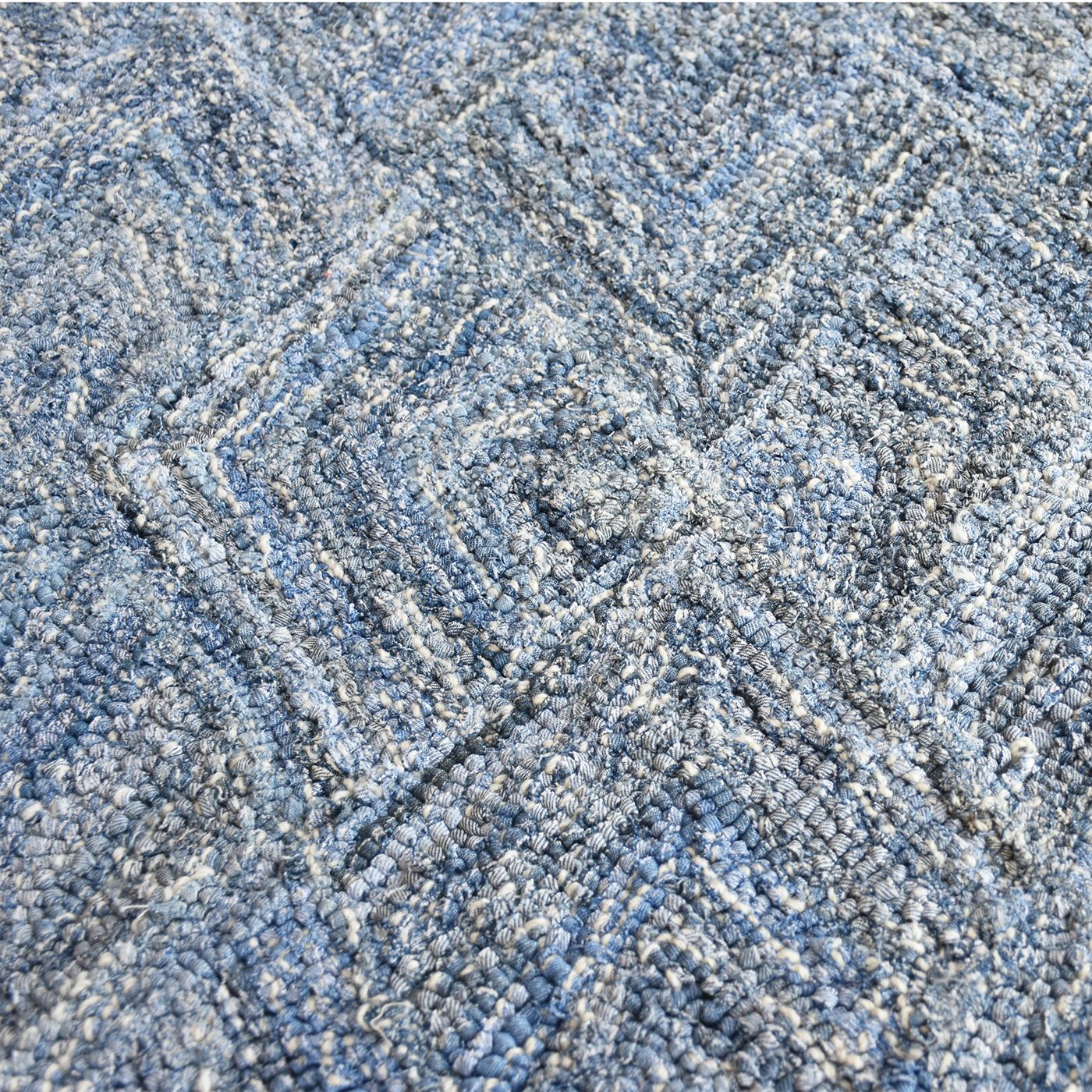 Area Rug, Bedroom Rug, Living Room Rug, Living Area Rug, Indian Rug, Office Carpet, Office Rug, Shop Rug Online, Denim, Wool, Blue, Natural White, Hand tufted, All Loop, Traditional