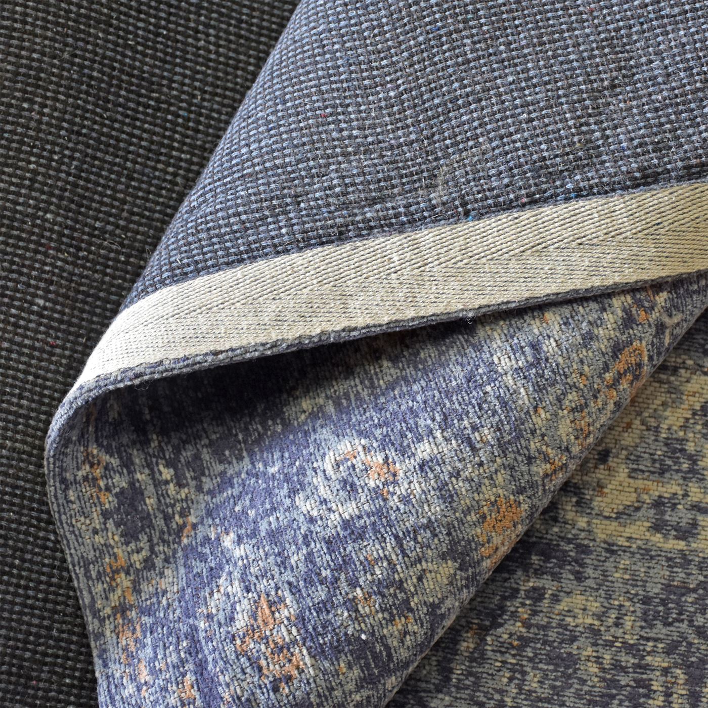 Area Rug, Bedroom Rug, Living Room Rug, Living Area Rug, Indian Rug, Office Carpet, Office Rug, Shop Rug Online, Cotton Chenille, Blue, Jaquard Durry, Flat Weave, Subtle