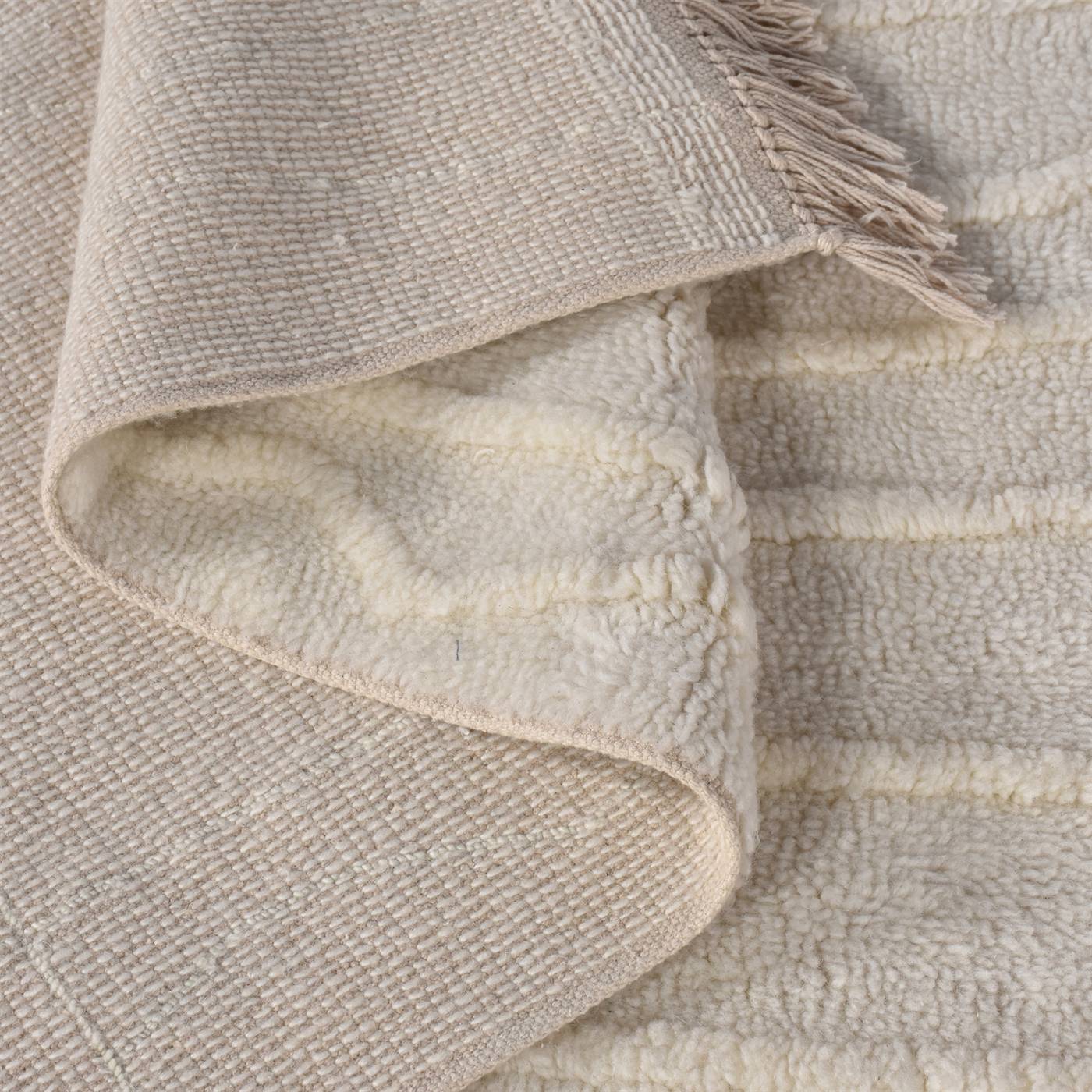 Area Rug, Bedroom Rug, Living Room Rug, Living Area Rug, Indian Rug, Office Carpet, Office Rug, Shop Rug Online, Natural White, Nz Wool, Table Tufted, Bm Sn, All Cut, Geometric