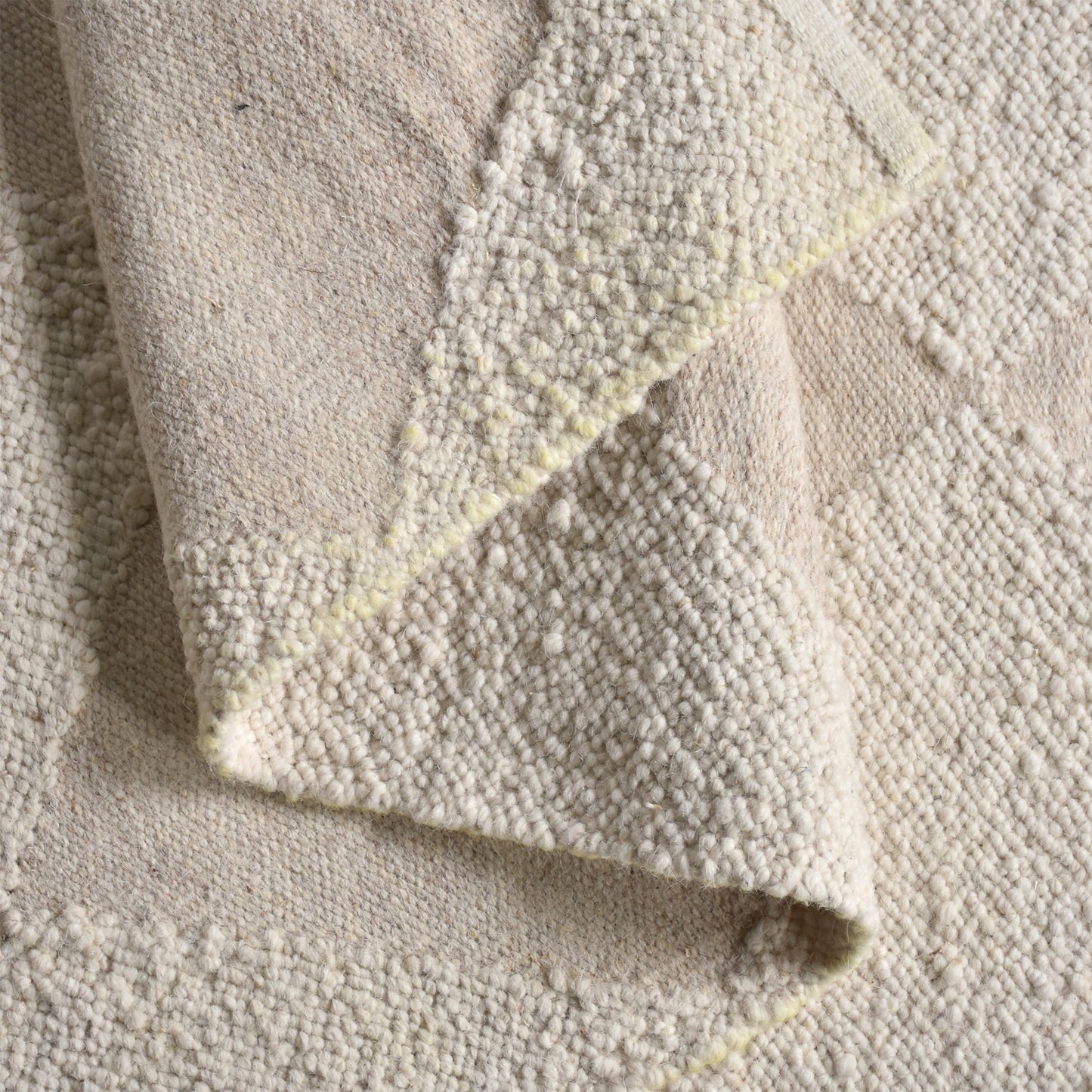 MOLOPO RUG - IVORY/BEIGE - WOOL/PET