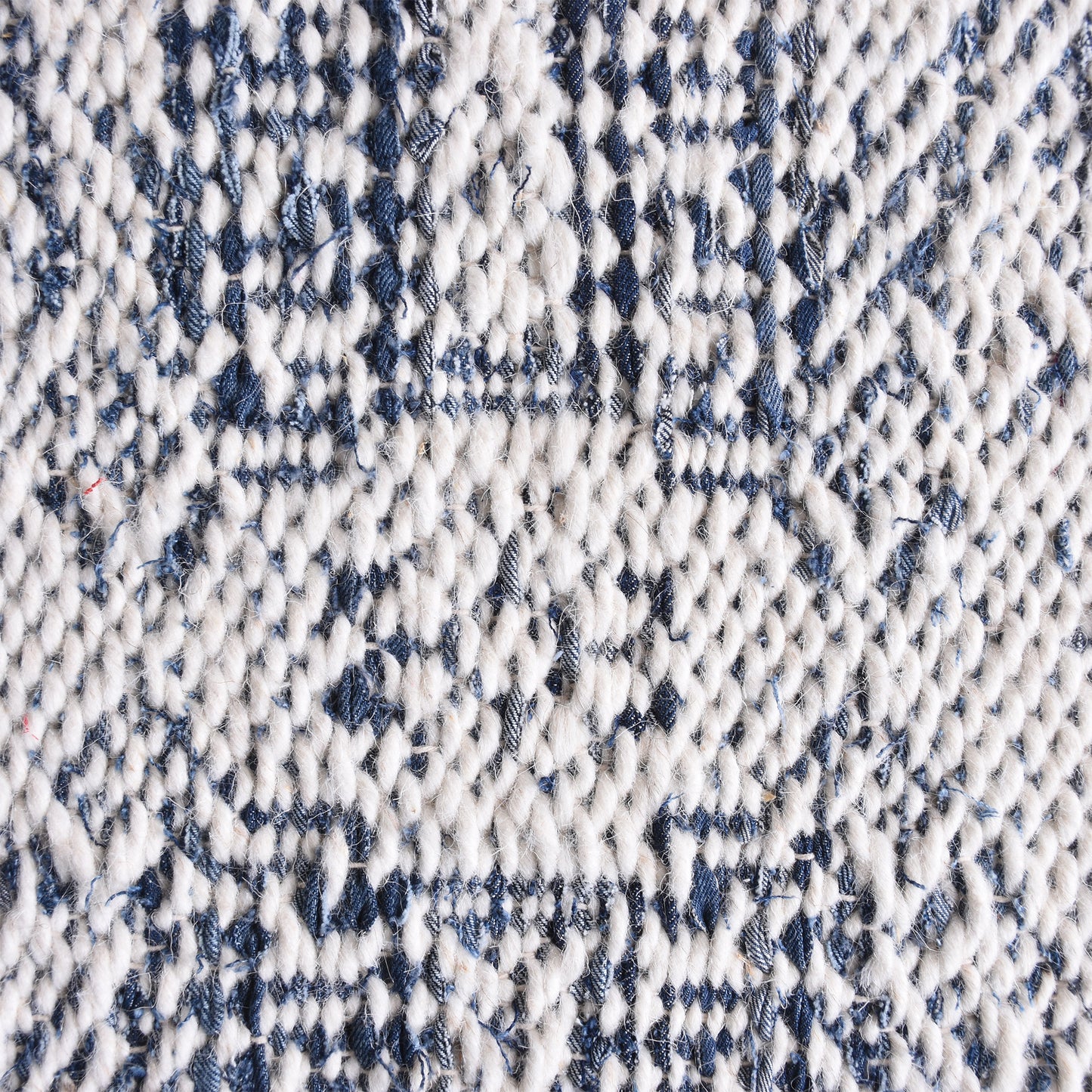 NISHE RUG - IVORY/BLUE - JACQUARD WOVEN - COTTON DENIM/WOOL