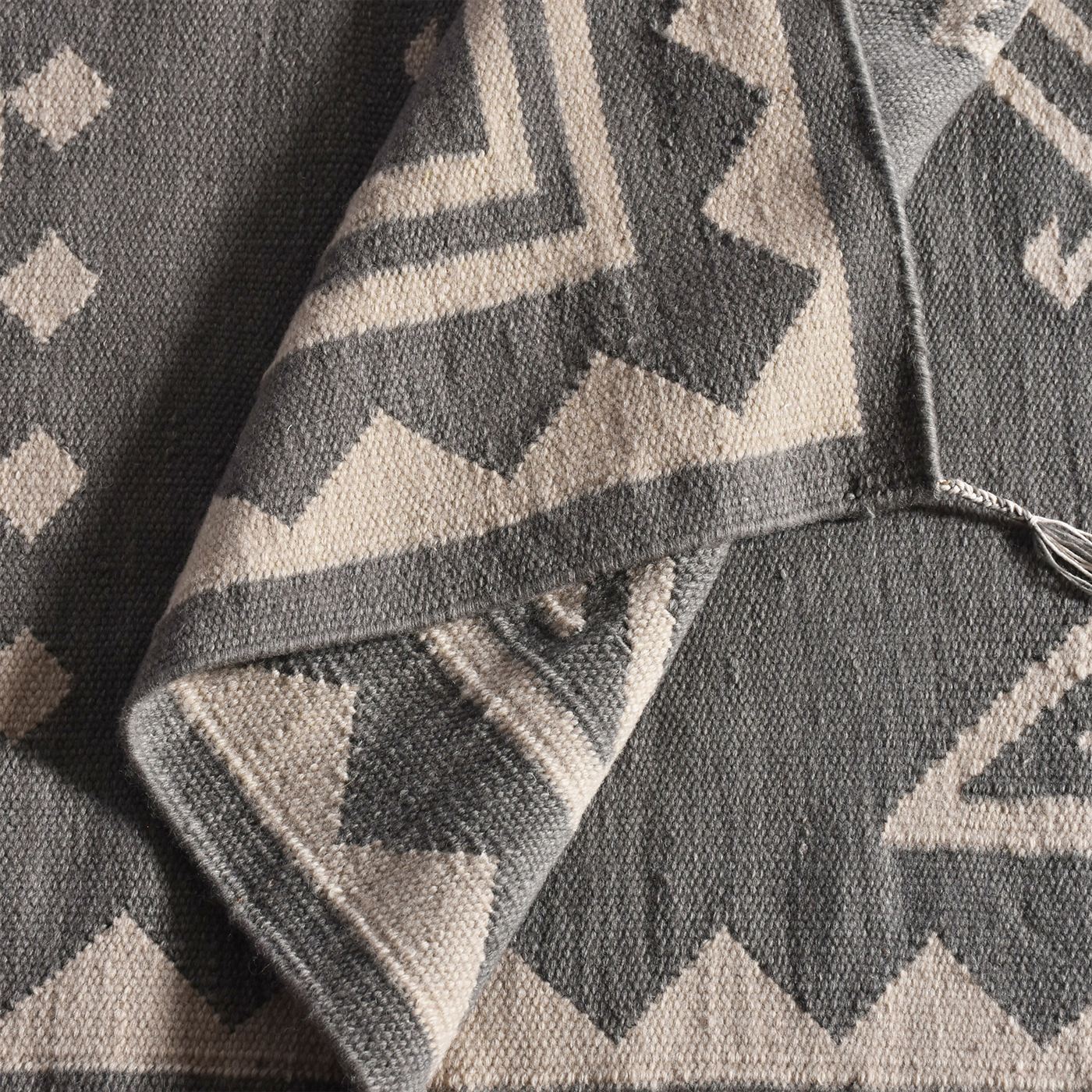 Area Rug, Bedroom Rug, Living Room Rug, Living Area Rug, Indian Rug, Office Carpet, Office Rug, Shop Rug Online, Nz Wool, Grey, Beige, Punja, Flat Weave, Plush