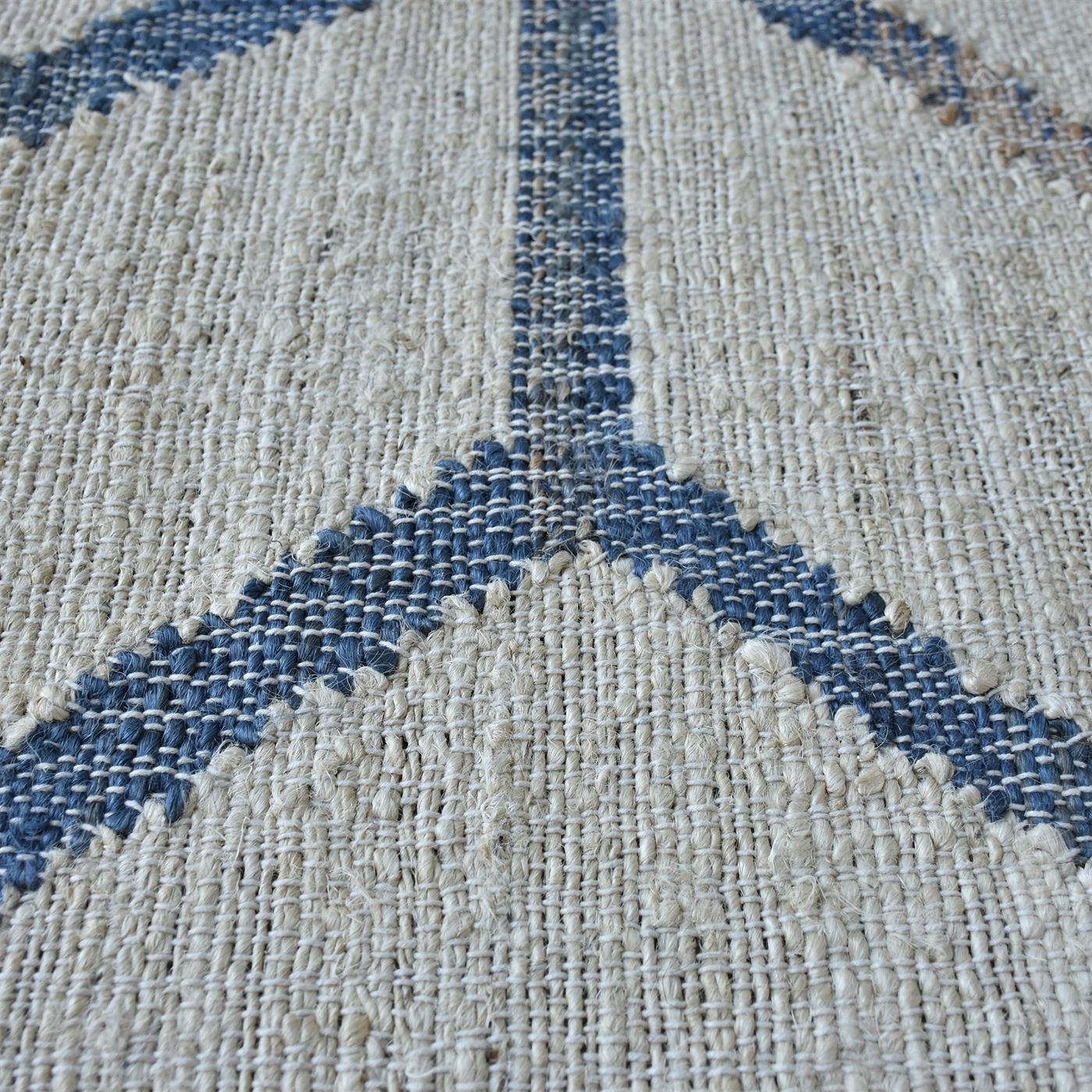 Area Rug, Bedroom Rug, Living Room Rug, Living Area Rug, Indian Rug, Office Carpet, Office Rug, Shop Rug Online, Hemp, Natural White, Blue, Punja, Flat Weave, Diamond