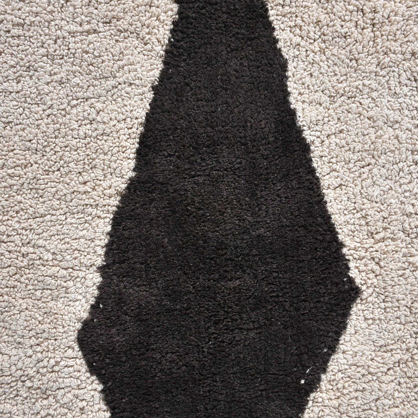 SARATA RUG - IVORY/CHARCOAL - COTTON