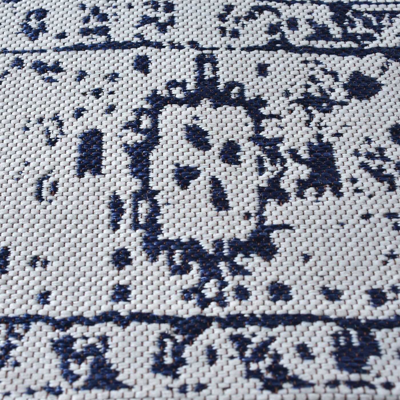 Area Rug, Bedroom Rug, Living Room Rug, Living Area Rug, Indian Rug, Office Carpet, Office Rug, Shop Rug Online, Denim, Recycled Fabric, Blue, Pitloom, Flat Weave, diamond
