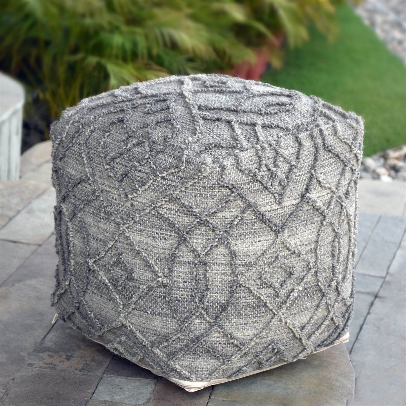 Tyeson Pouf , Wool/ Cotton, Grey, Hand woven, All Loop