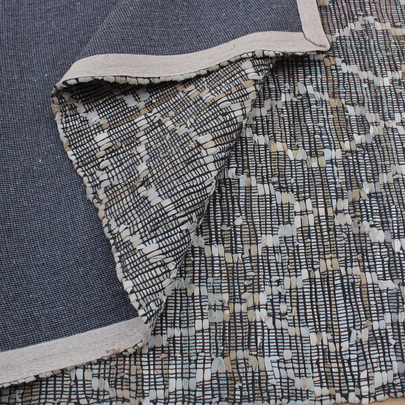 Area Rug, Bedroom Rug, Living Room Rug, Living Area Rug, Indian Rug, Office Carpet, Office Rug, Shop Rug Online, Leather, Cotton, Beige, Pitloom, Flat Weave, Geometrical