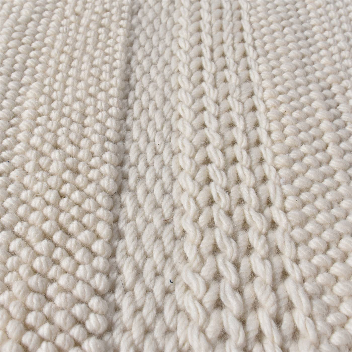 Area Rug, Bedroom Rug, Living Room Rug, Living Area Rug, Indian Rug, Office Carpet, Office Rug, Shop Rug Online, Natural White, Nz Wool, Hand Woven, Pitloom, All Loop, Soft Texture