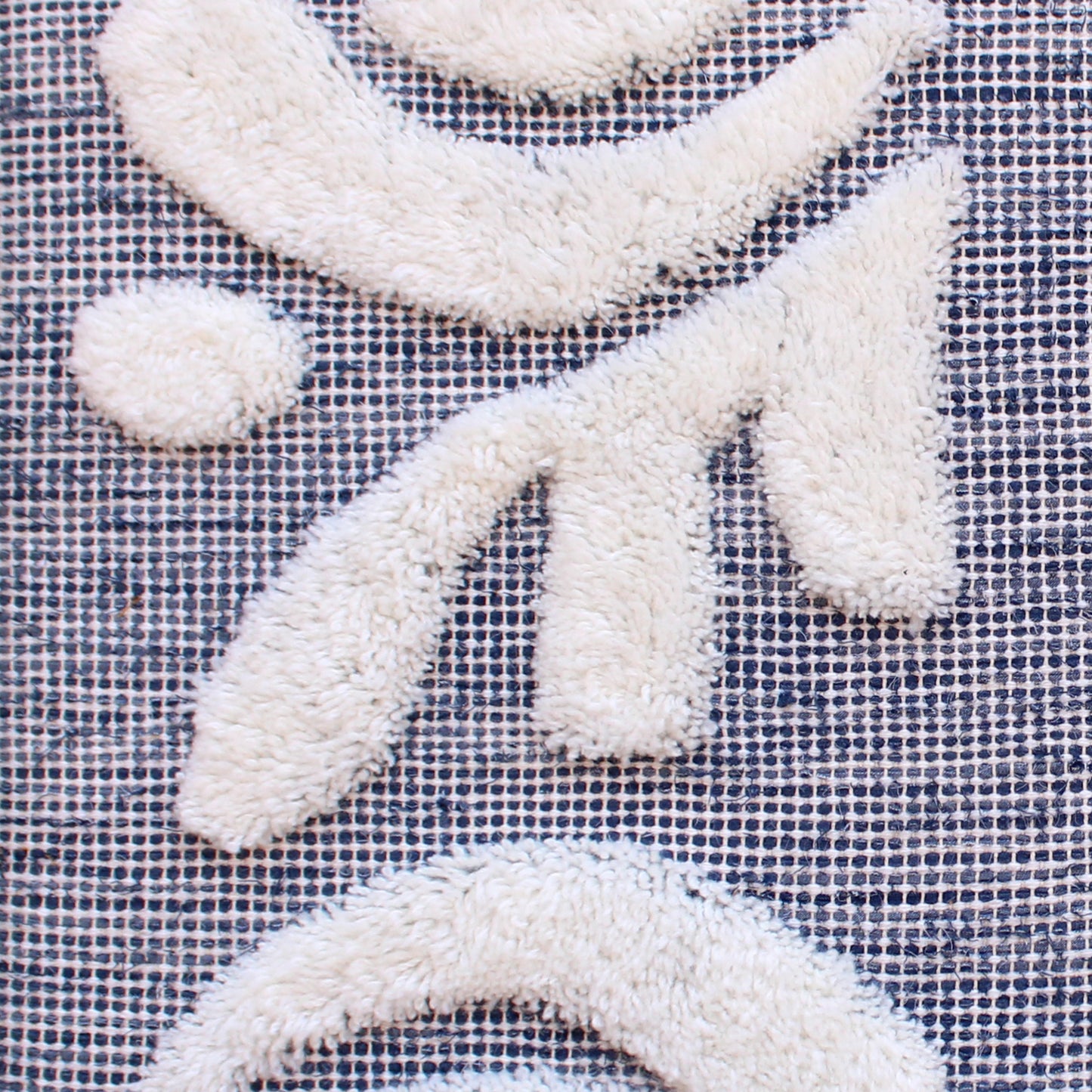 AUBERON OPT WALL ART AND AUBERON WALL ART - BLUE/IVORY - HANDWOVEN/OVER TUFTED - DENIM/WOOL & MDF