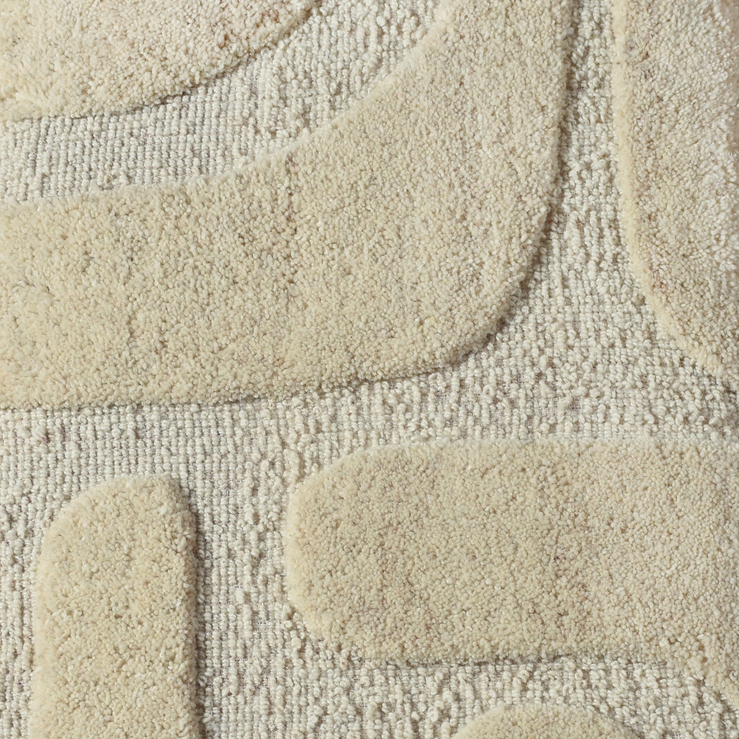 BRYSSEL WALL ART AND AROMIK WALL ART - IVORY - HAND WOVEN / OVER TUFTED - WOOL & MDF