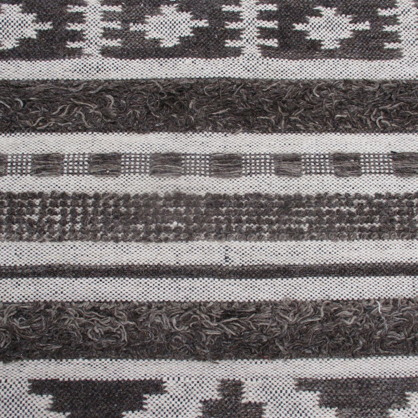 Area Rug, Bedroom Rug, Living Room Rug, Living Area Rug, Indian Rug, Office Carpet, Office Rug, Shop Rug Online, Wool, Charcoal, Natural White, Pitloom, Cut And Loop, intricate 