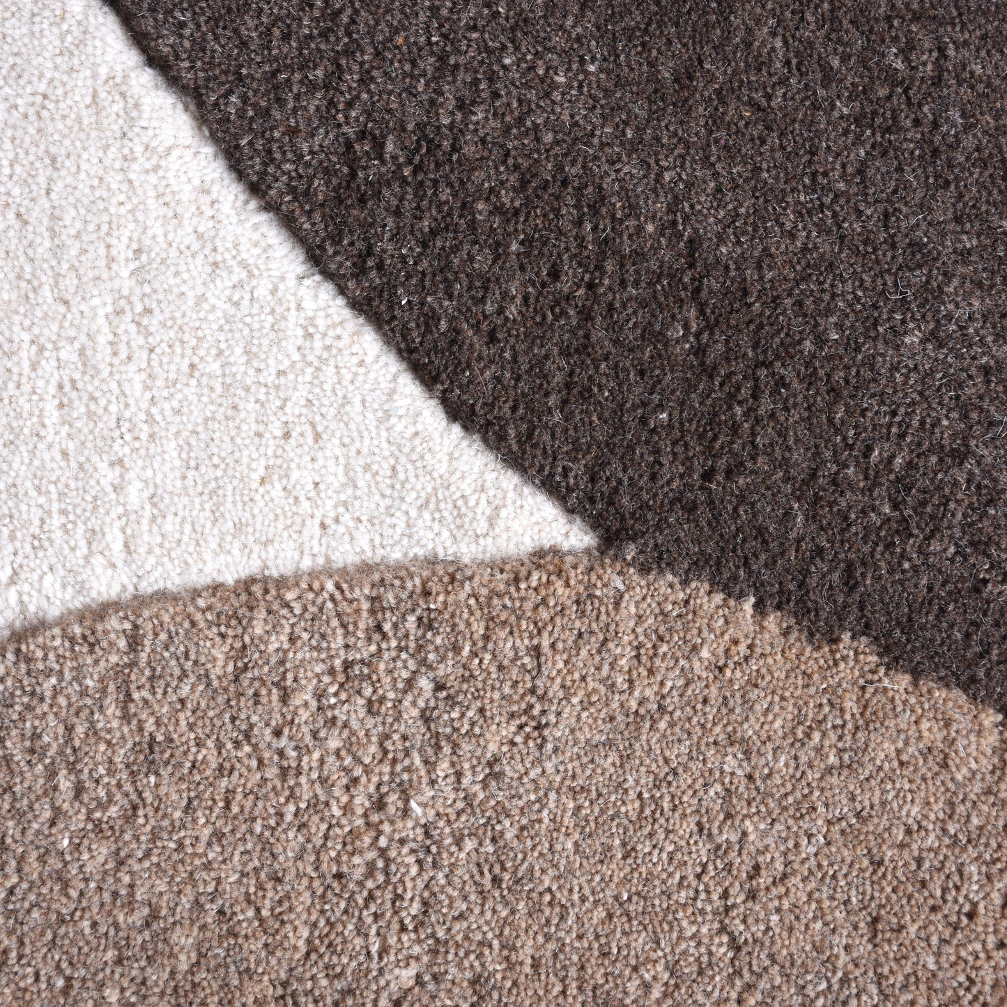 AMPARO RUG - WOOL - HANDTUFTED - IVORY/NATURAL