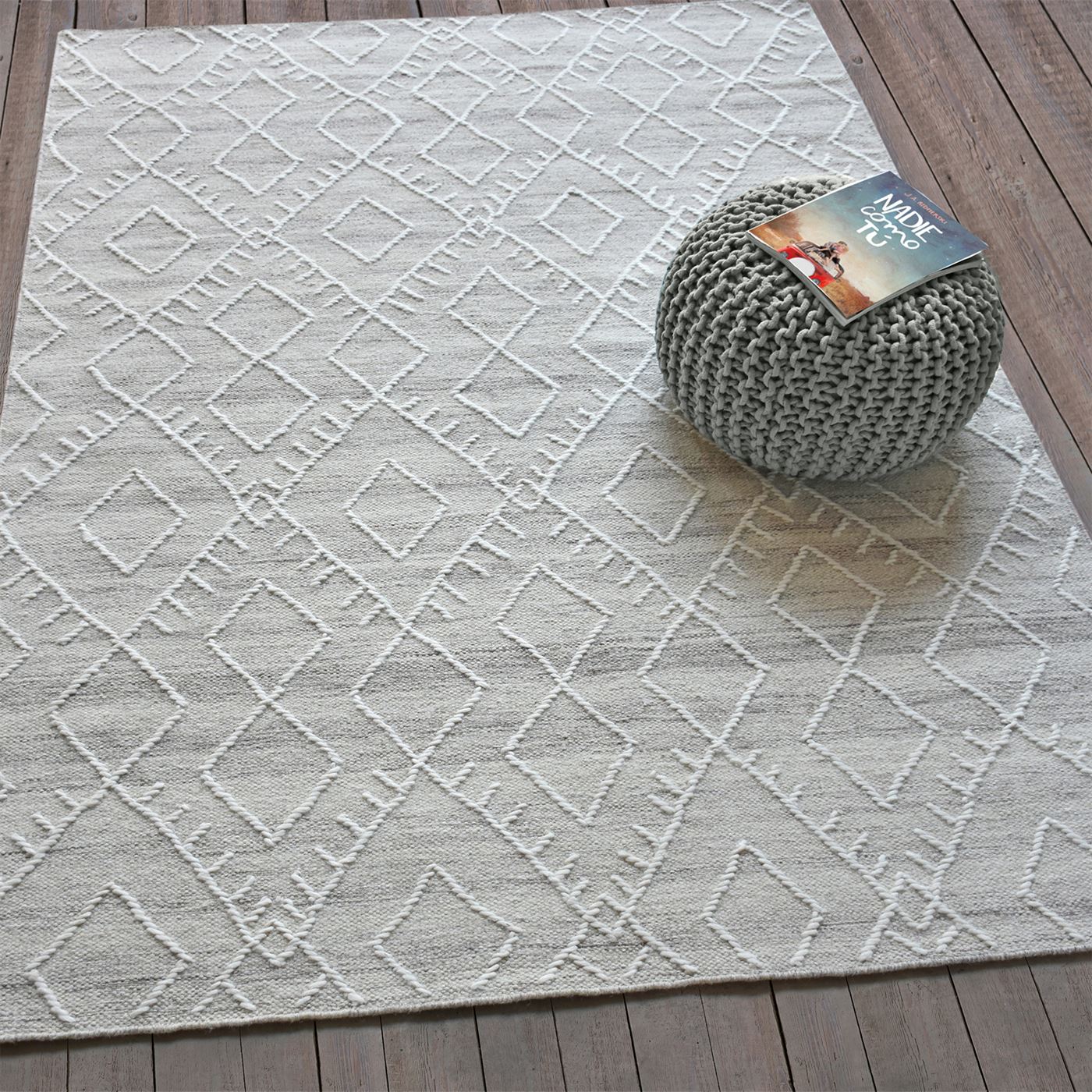 Area Rug, Bedroom Rug, Living Room Rug, Living Area Rug, Indian Rug, Office Carpet, Office Rug, Shop Rug Online, Wool, Natural, Geometrical