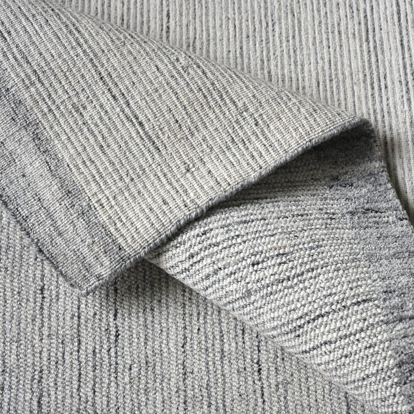 CHENEY RUG - PET - GREY/SILVER