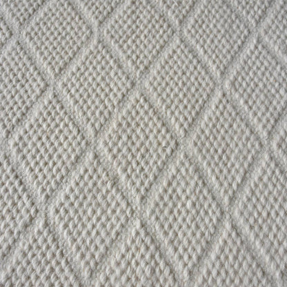 Area Rug, Bedroom Rug, Living Room Rug, Living Area Rug, Indian Rug, Office Carpet, Office Rug, Shop Rug Online, Natural White, Wool, Hand Woven, Pitloom, Flat Weave, Traditional