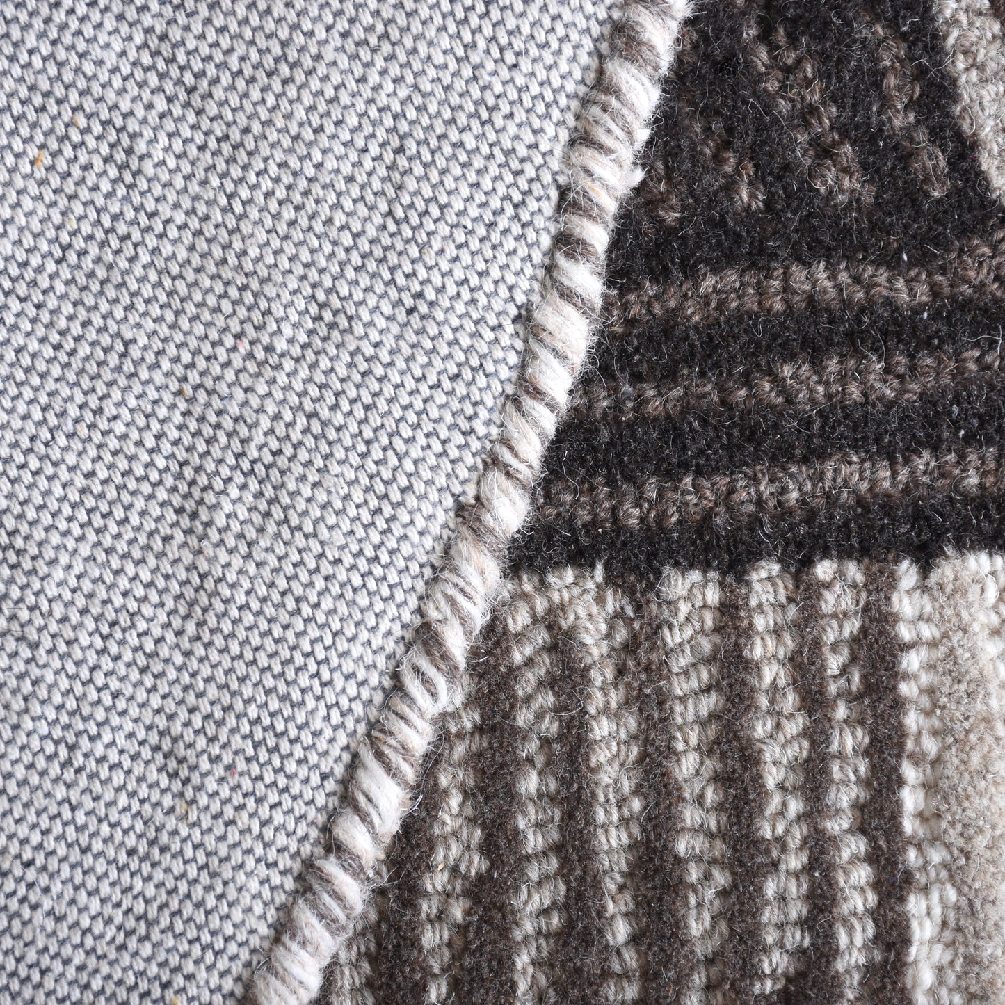EDAIY RUG - NATURAL - HAND TUFTED - WOOL