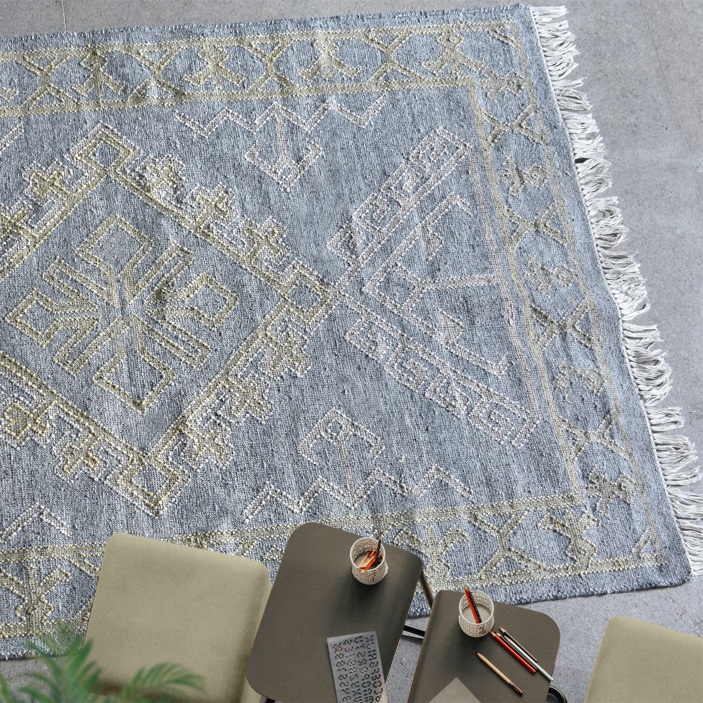 Area Rug, Bedroom Rug, Living Room Rug, Living Area Rug, Indian Rug, Office Carpet, Office Rug, Shop Rug Online, Pet, Grey, Gold, Punja, Flat Weave, Geometrical