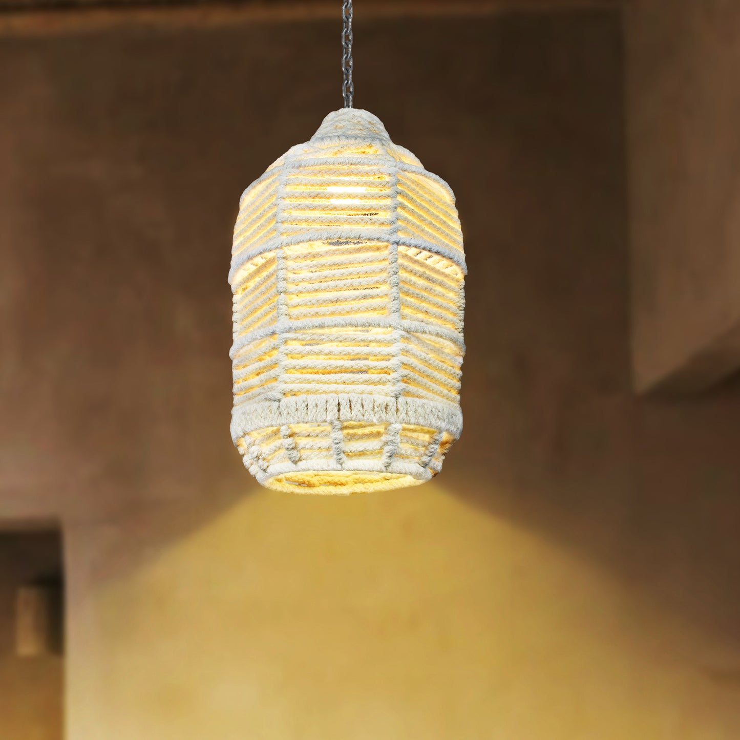 IPEUNA LAMP - IVORY - HAND MADE - WOOL