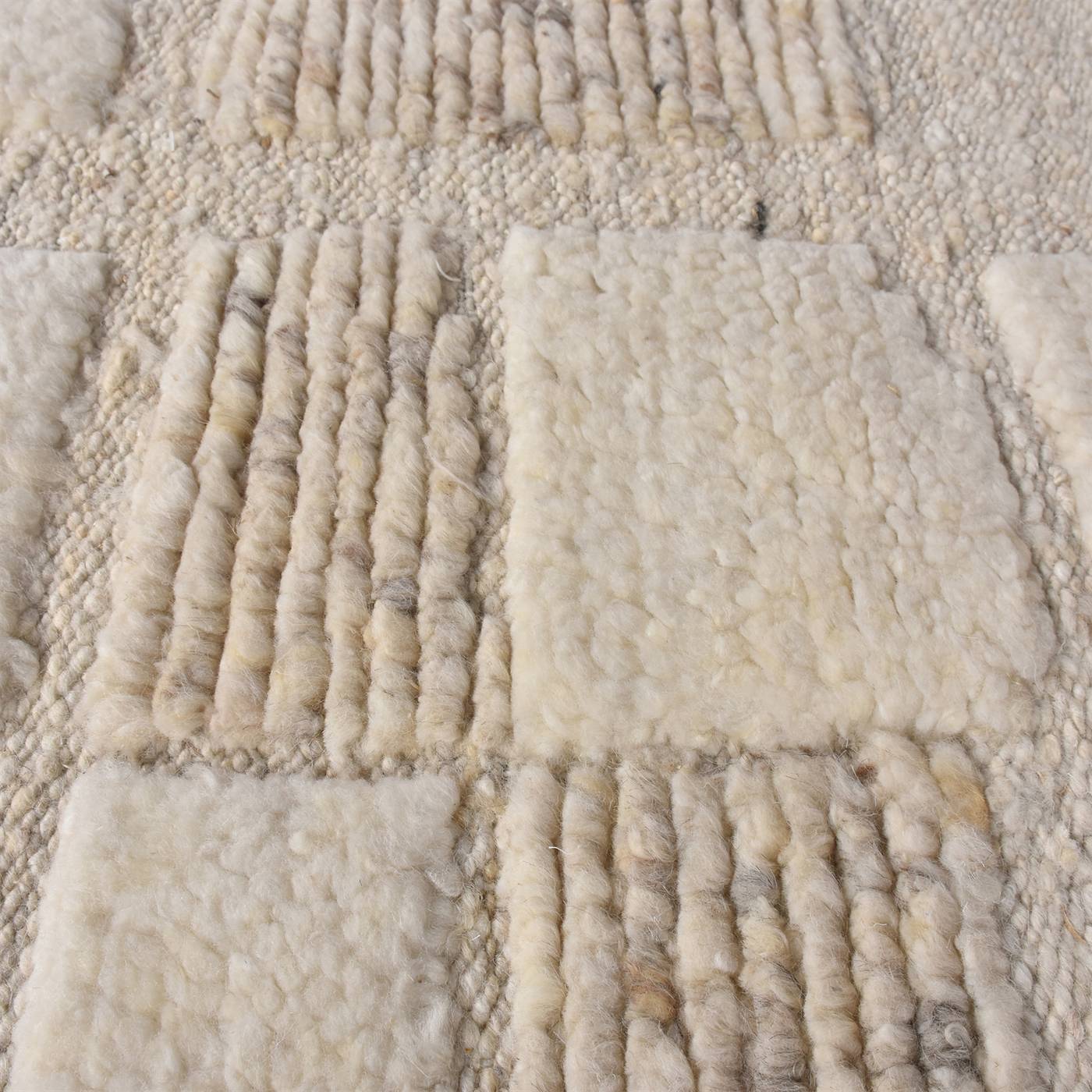 Area Rug, Bedroom Rug, Living Room Rug, Living Area Rug, Indian Rug, Office Carpet, Office Rug, Shop Rug Online, Natural White, Wool, Hand Knotted , Handknotted, All Cut, Intricate 