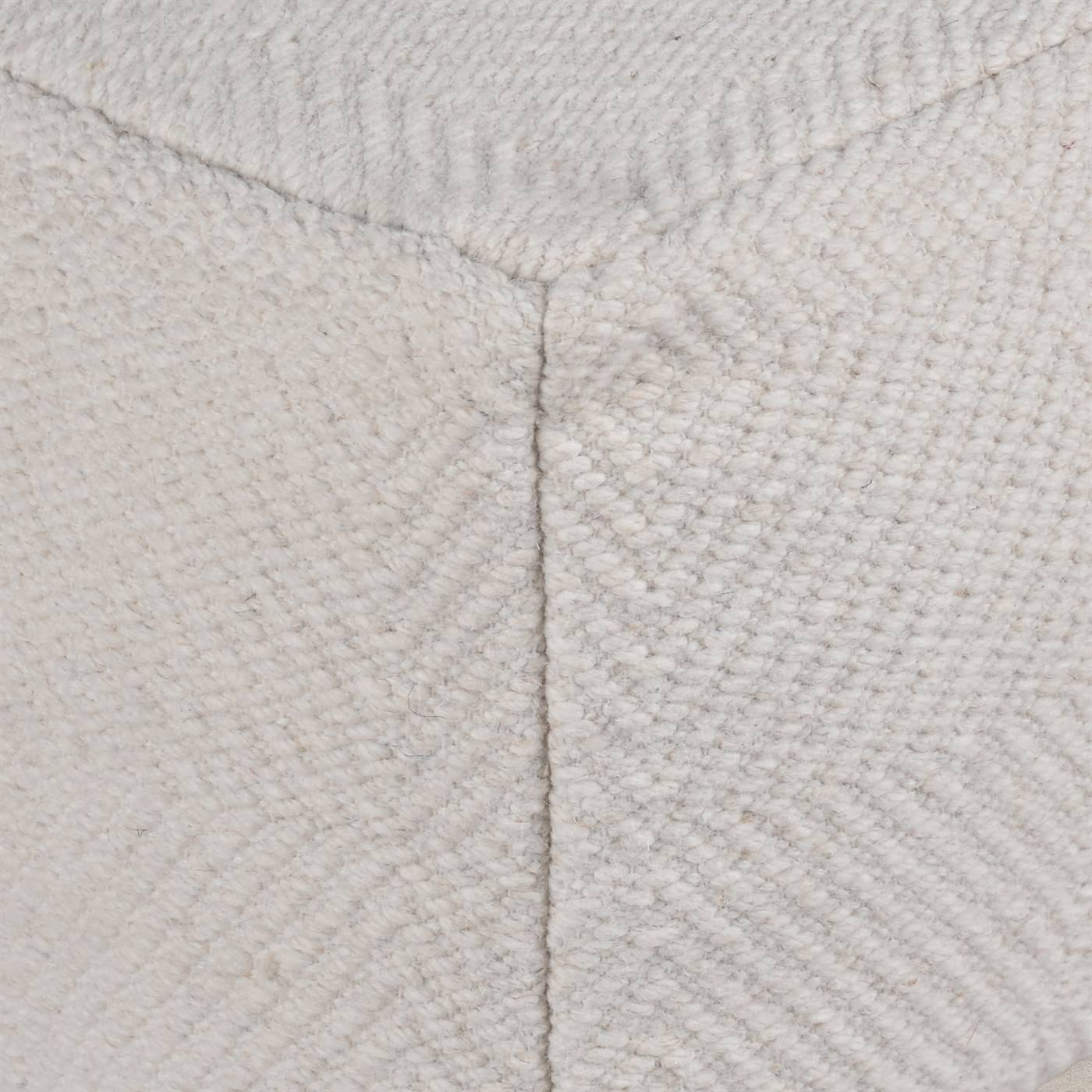 Leoti Pouf, 40x40x40 cm, Natural White, Wool, Hand Woven, Pitloom, Flat Weave
