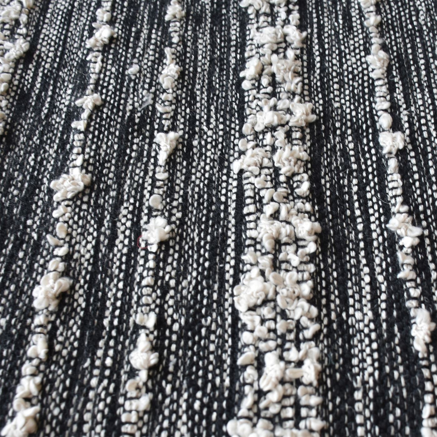 Area Rug, Bedroom Rug, Living Room Rug, Living Area Rug, Indian Rug, Office Carpet, Office Rug, Shop Rug Online, Pet, Polyester, Natural White, Black, Pitloom, Flat Weave, Stripes