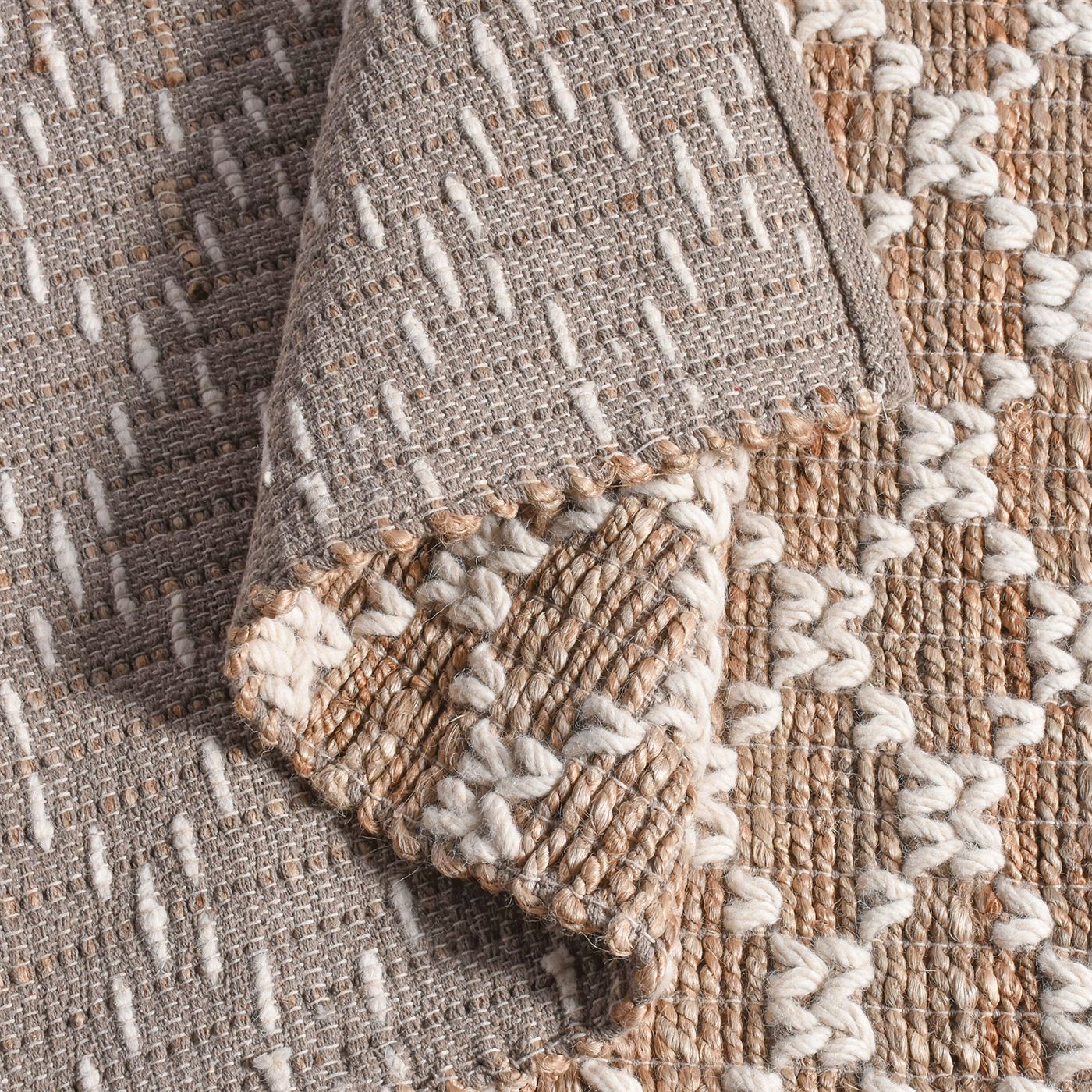 Area Rug, Bedroom Rug, Living Room Rug, Living Area Rug, Indian Rug, Office Carpet, Office Rug, Shop Rug Online, Jute, Wool, Natural, Natural White, Pitloom, All Loop, Subtle