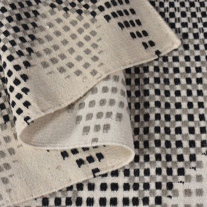 Area Rug, Bedroom Rug, Living Room Rug, Living Area Rug, Indian Rug, Office Carpet, Office Rug, Shop Rug Online, Wool, Natural White, Grey, Charcoal, Pitloom, Flat Weave, traditional