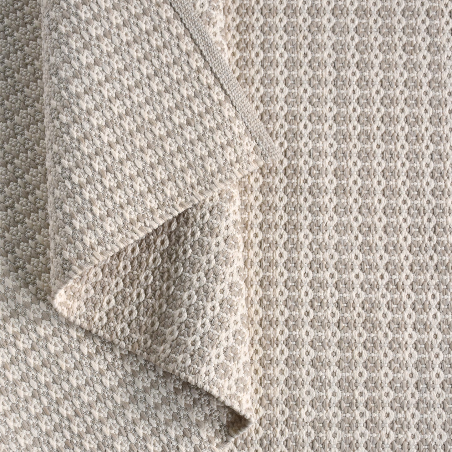 NEVE RUG - IVORY/BEIGE - HAND WOVEN - POLYPROPYLENE