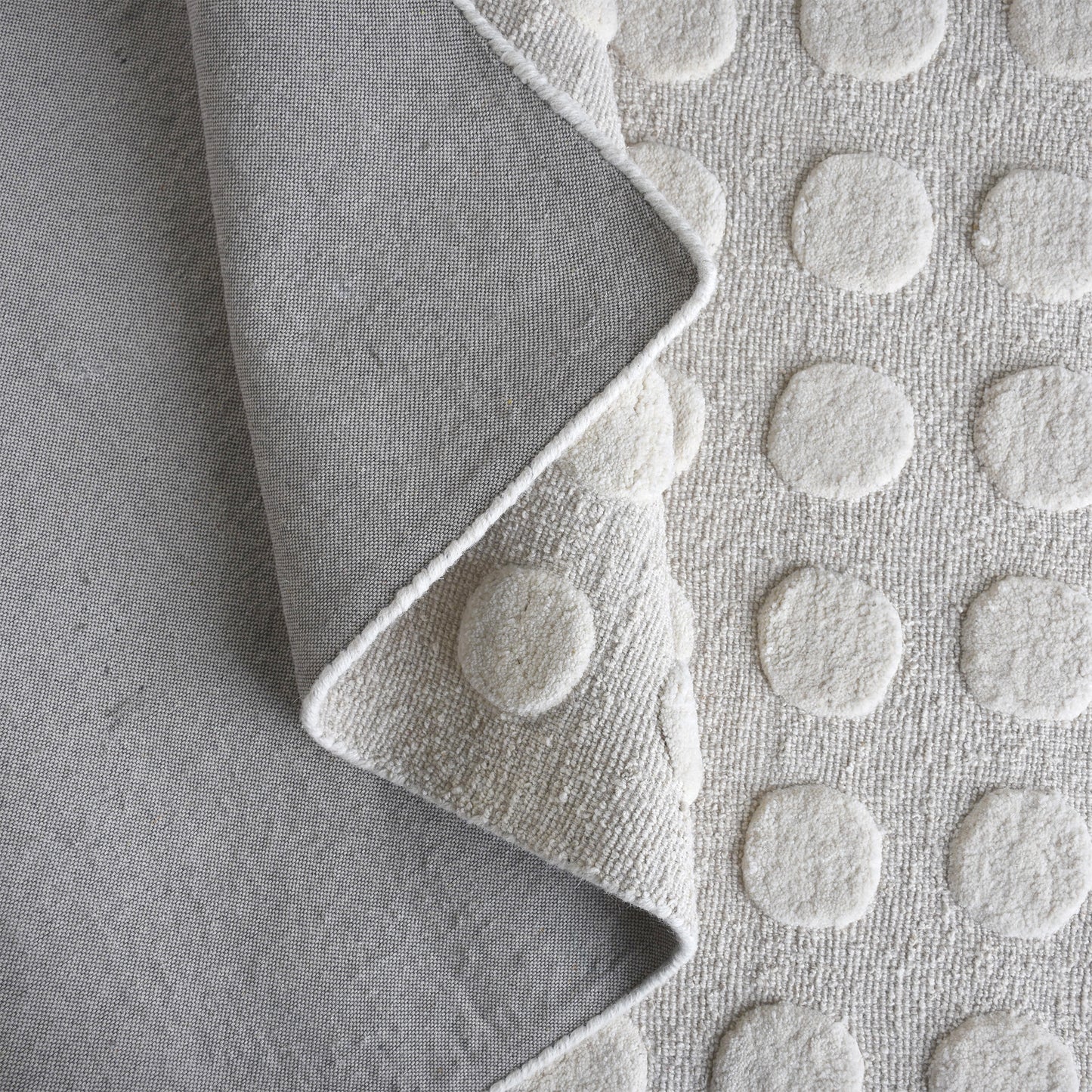PIATA-II RUG - WOOL - HAND WOVEN/OVER TUFTED - IVORY