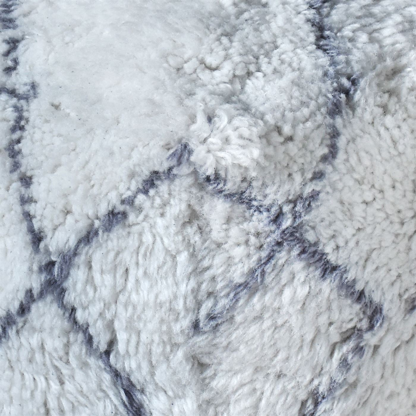 Pierre Pouf, Nz Wool, Natural White, Grey, Bm Sn, All Cut 