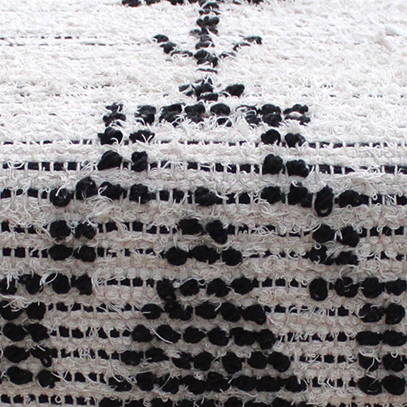 Rampart Bench, Cotton, Natural White, Charcoal, Pitloom, All Loop