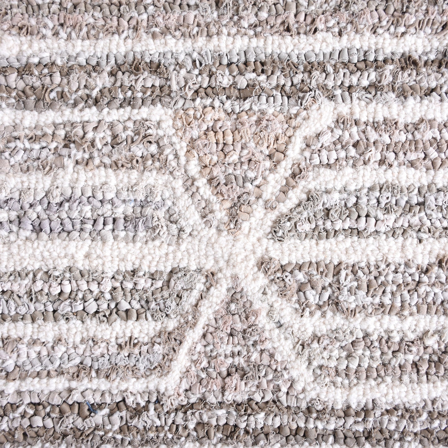 ROTAN RUG - BEIGE/WHITE - HAND TUFTED - COTTON DENIM/WOOL