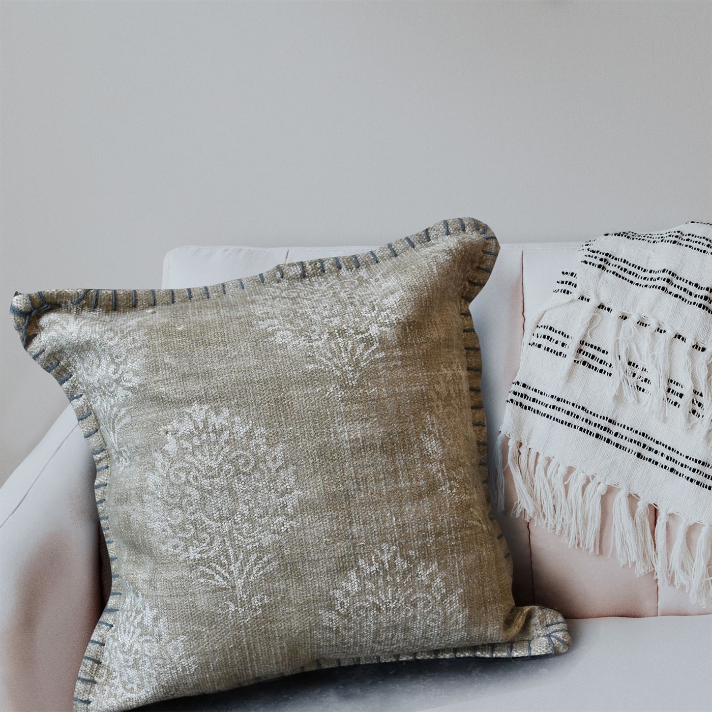 Temmin Pillow, Cotton, Printed, Khaki, Pitloom, Flat Weave
