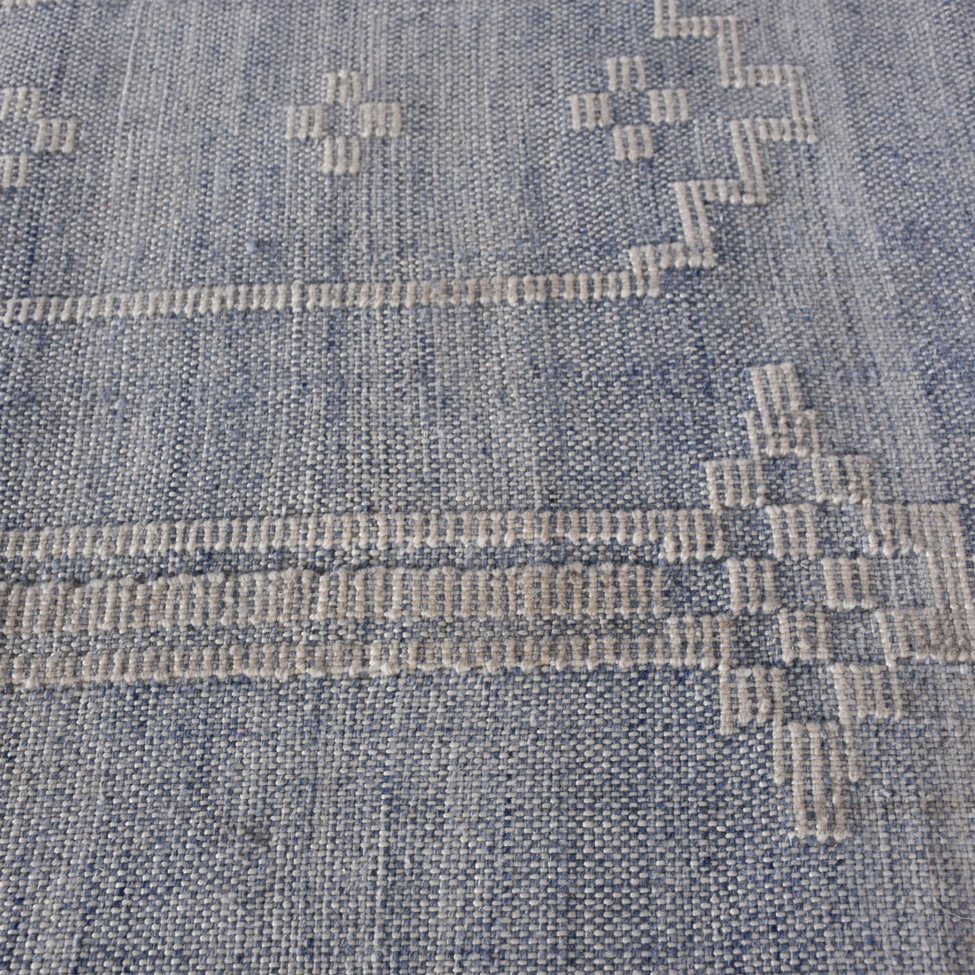 Area Rug, Bedroom Rug, Living Room Rug, Living Area Rug, Indian Rug, Office Carpet, Office Rug, Shop Rug Online, Pet, Blue, Natural White, Pitloom, Flat Weave, subtle