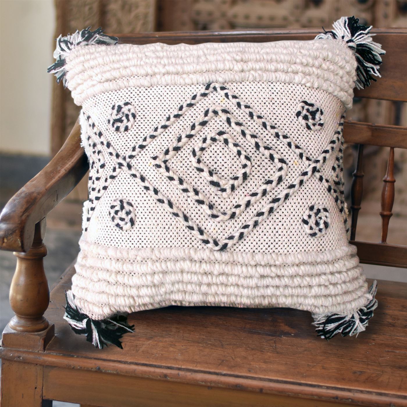 Yapen Pillow, Wool, Natural White, Charcoal, Pitloom, All Loop