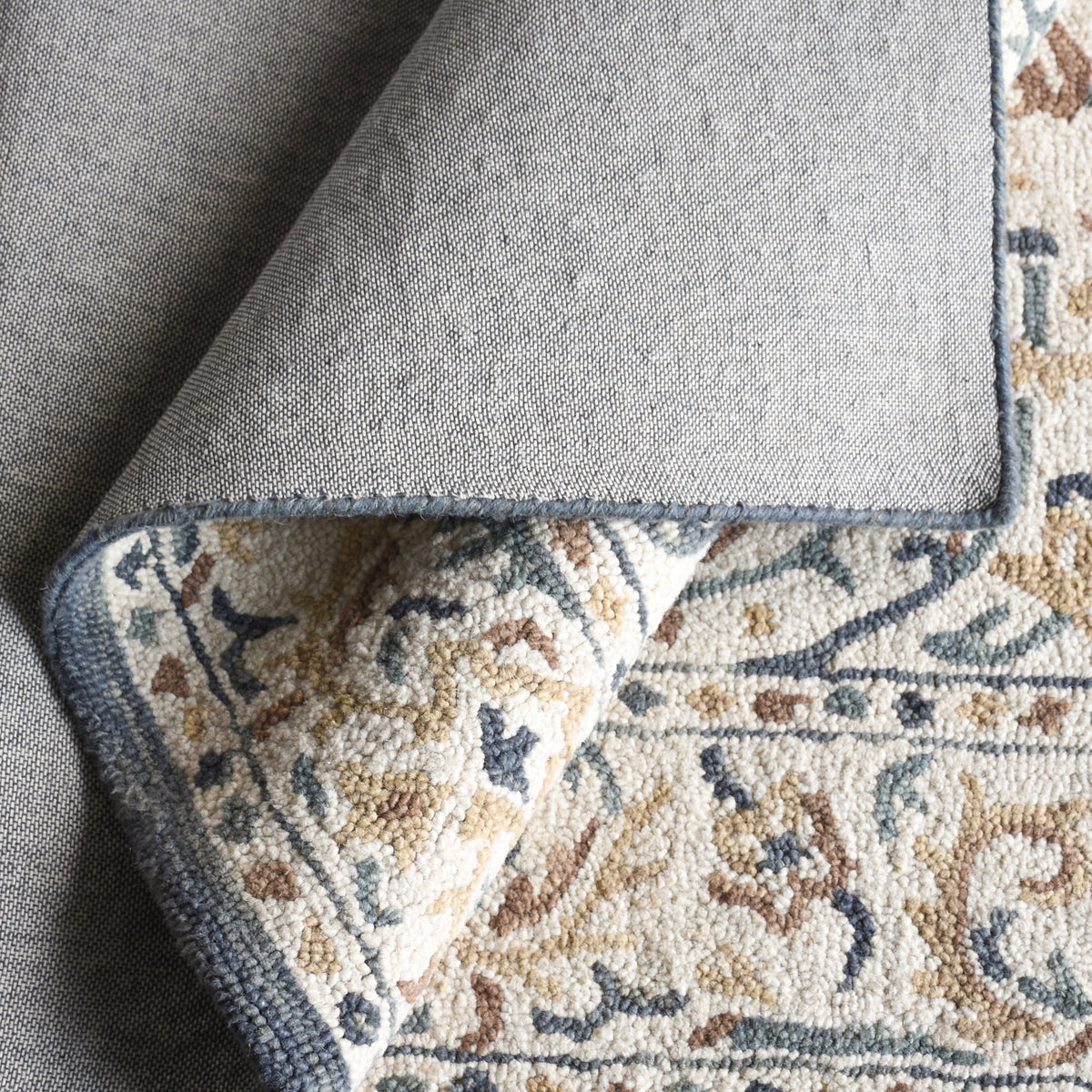 AROVEN RUG - IVORY/MULTI - HAND TUFTED - WOOL