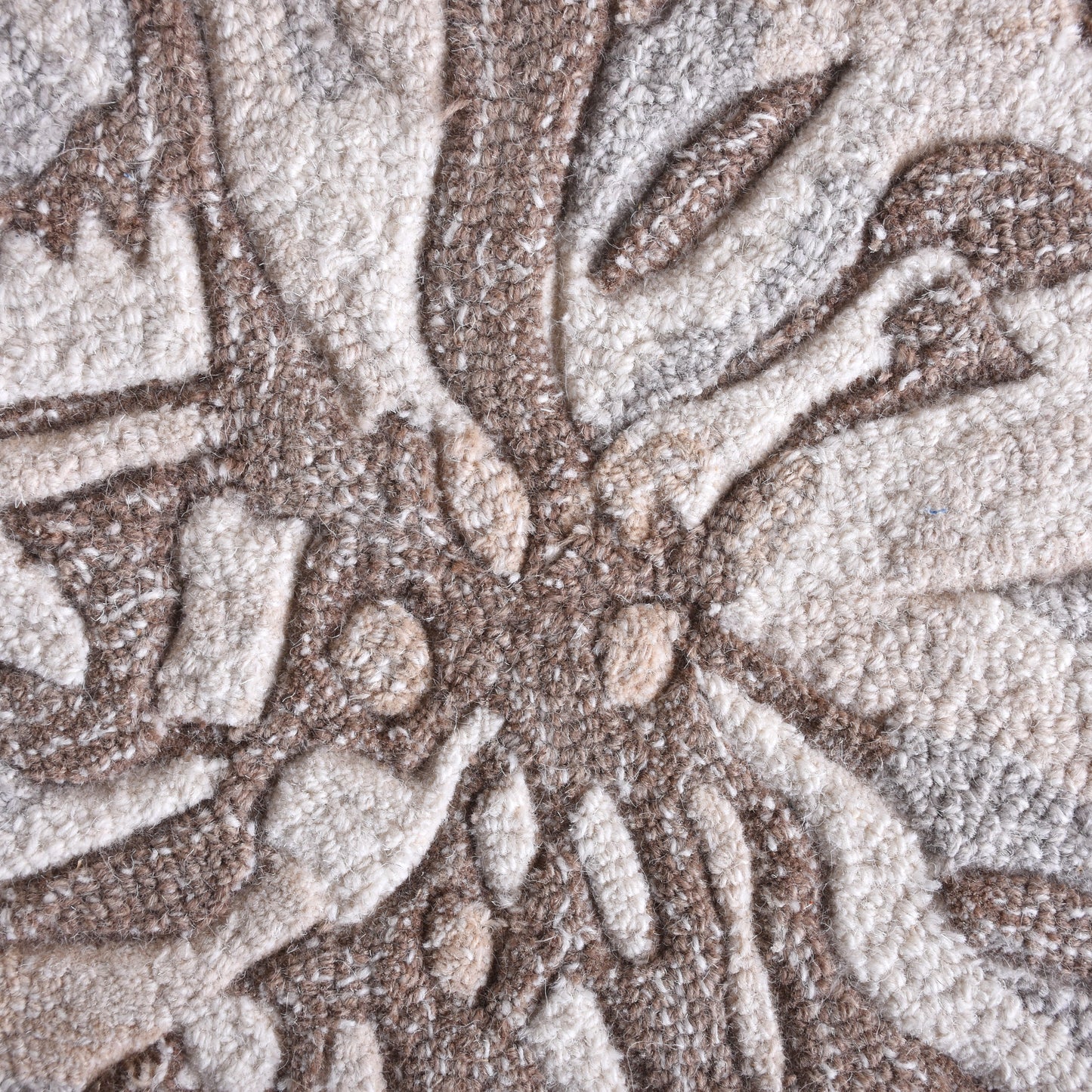AVRAM RUG - IVORY/BEIGE/GREY - HAND TUFTED - WOOL