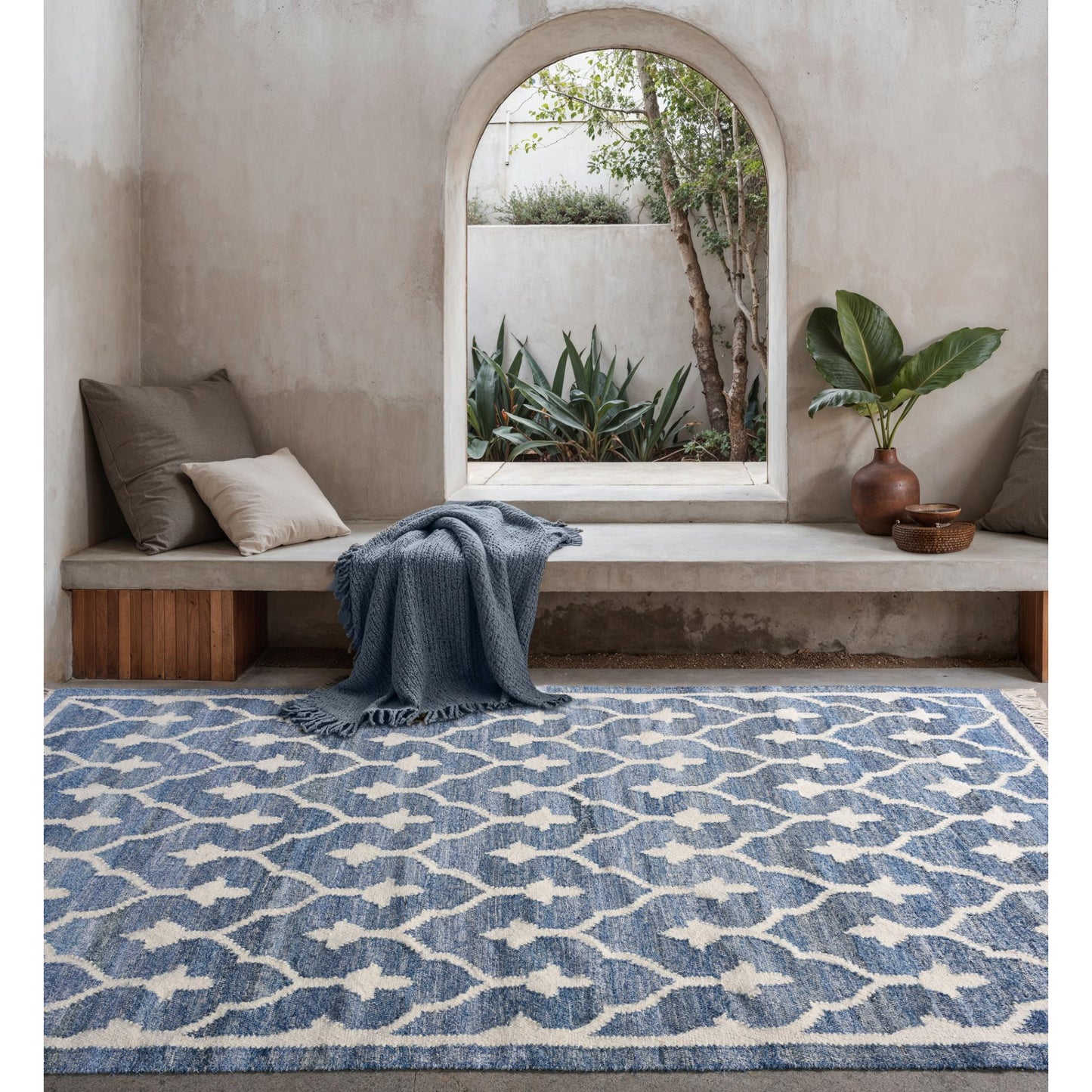 DYSNA RUG - BLUE/IVORY - HAND WOVEN - DENIM/WOOL