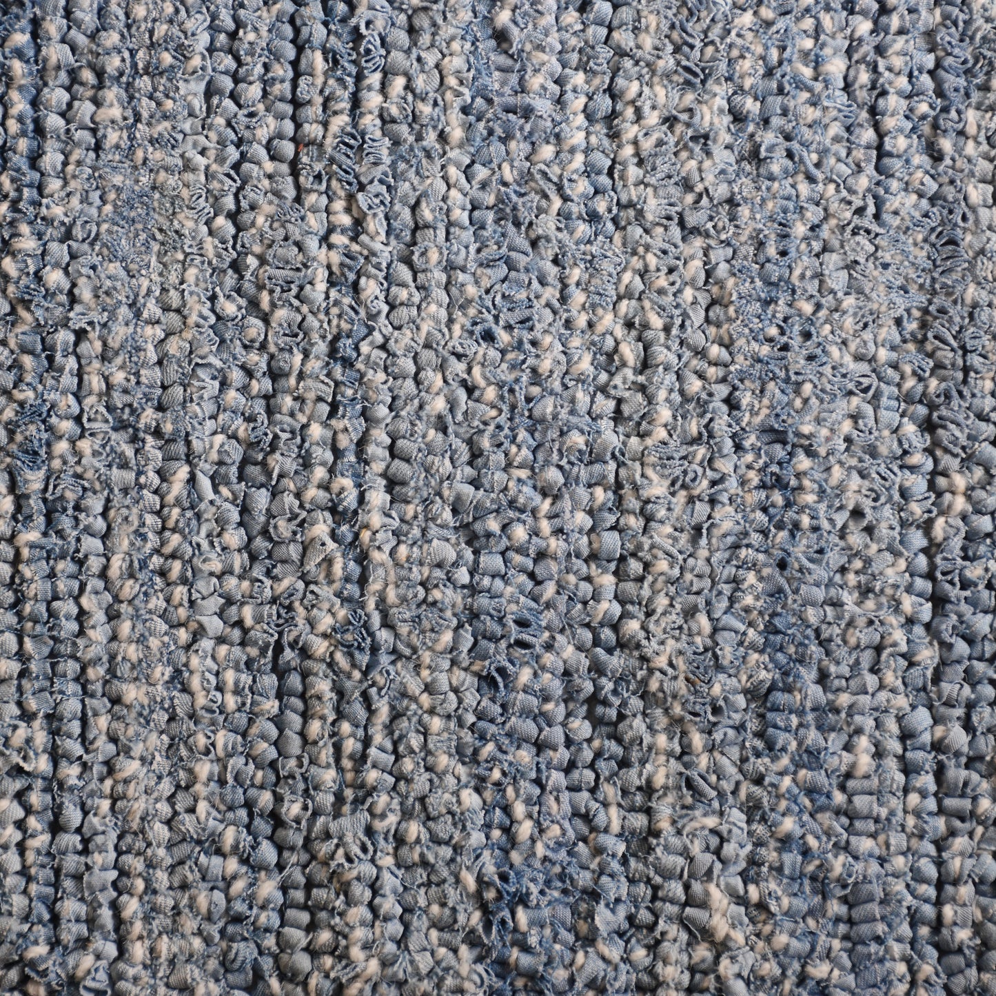 VINSON RUG - BLUE/IVORY - HAND TUFTED - WOOL/DENIM