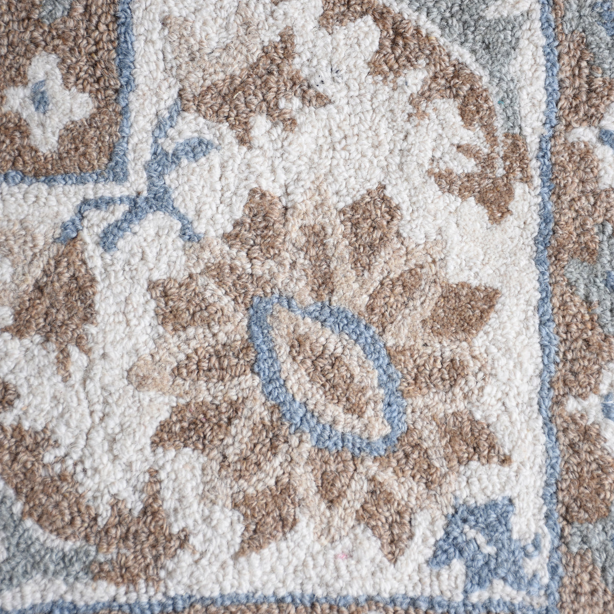 VIOTRA RUG - MULTI - HAND TUFTED - WOOL